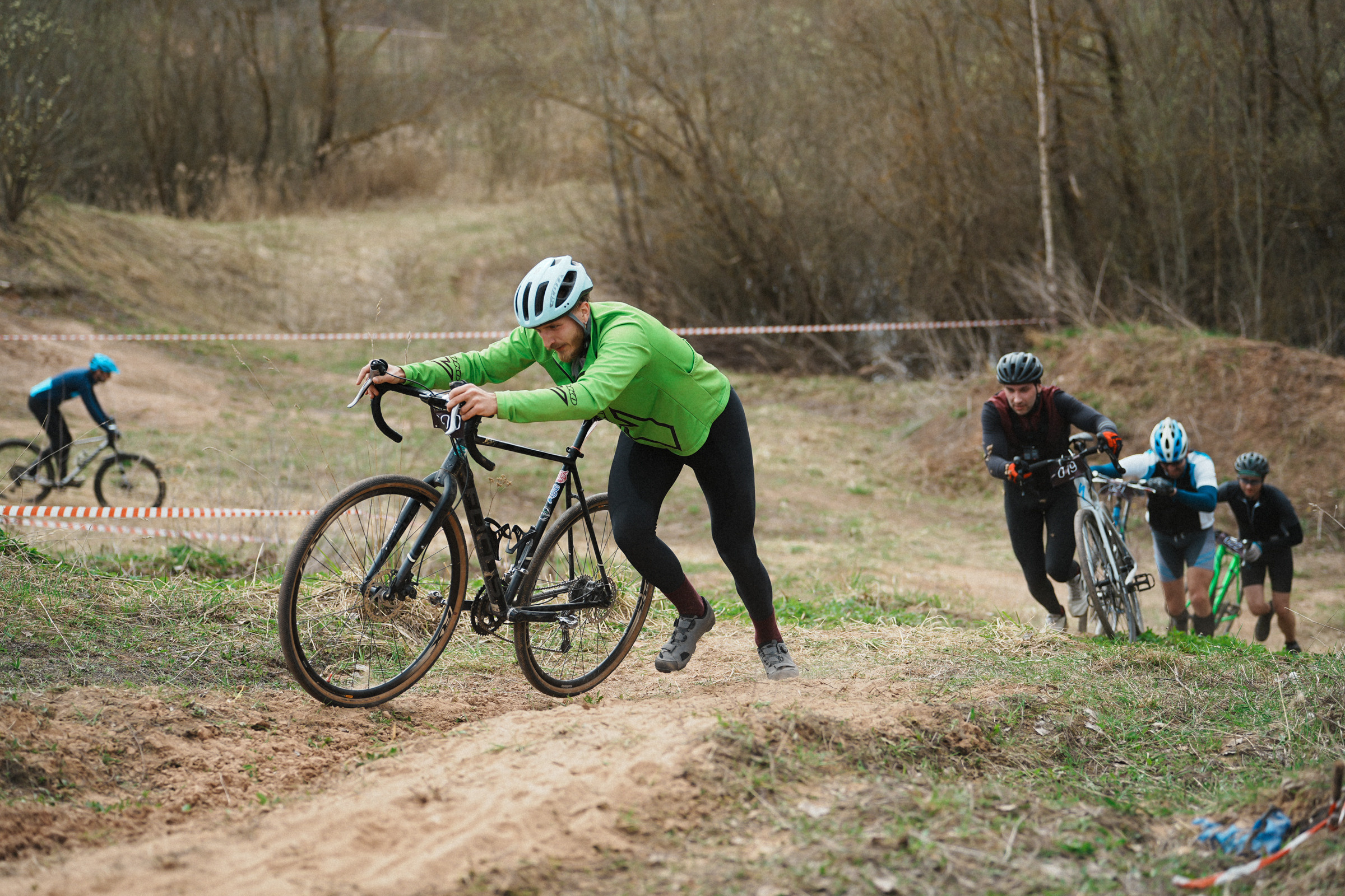 /РЕПОРТАЖ/ Велогонка «ТИПА-ЦИКЛОКРОСС-1» 22.04.2023. Свадебный фотограф Великий Новгород Станислав Кособудский