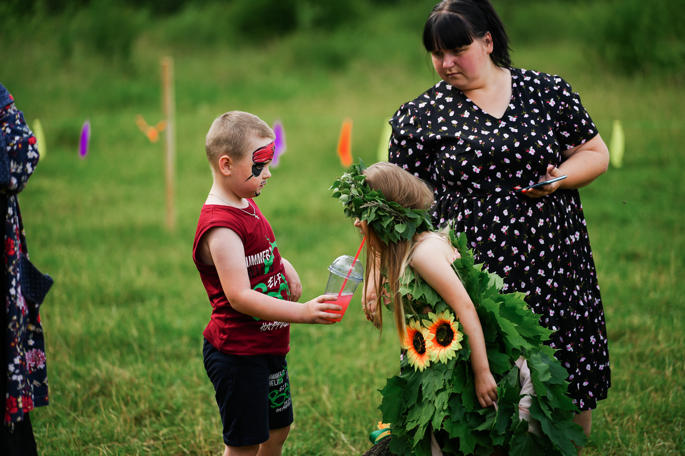 /РЕПОРТАЖ/ Фестиваль СЕНОВАЛ 01.07.2023 (Парфино). Свадебный фотограф Великий Новгород Станислав Кособудский