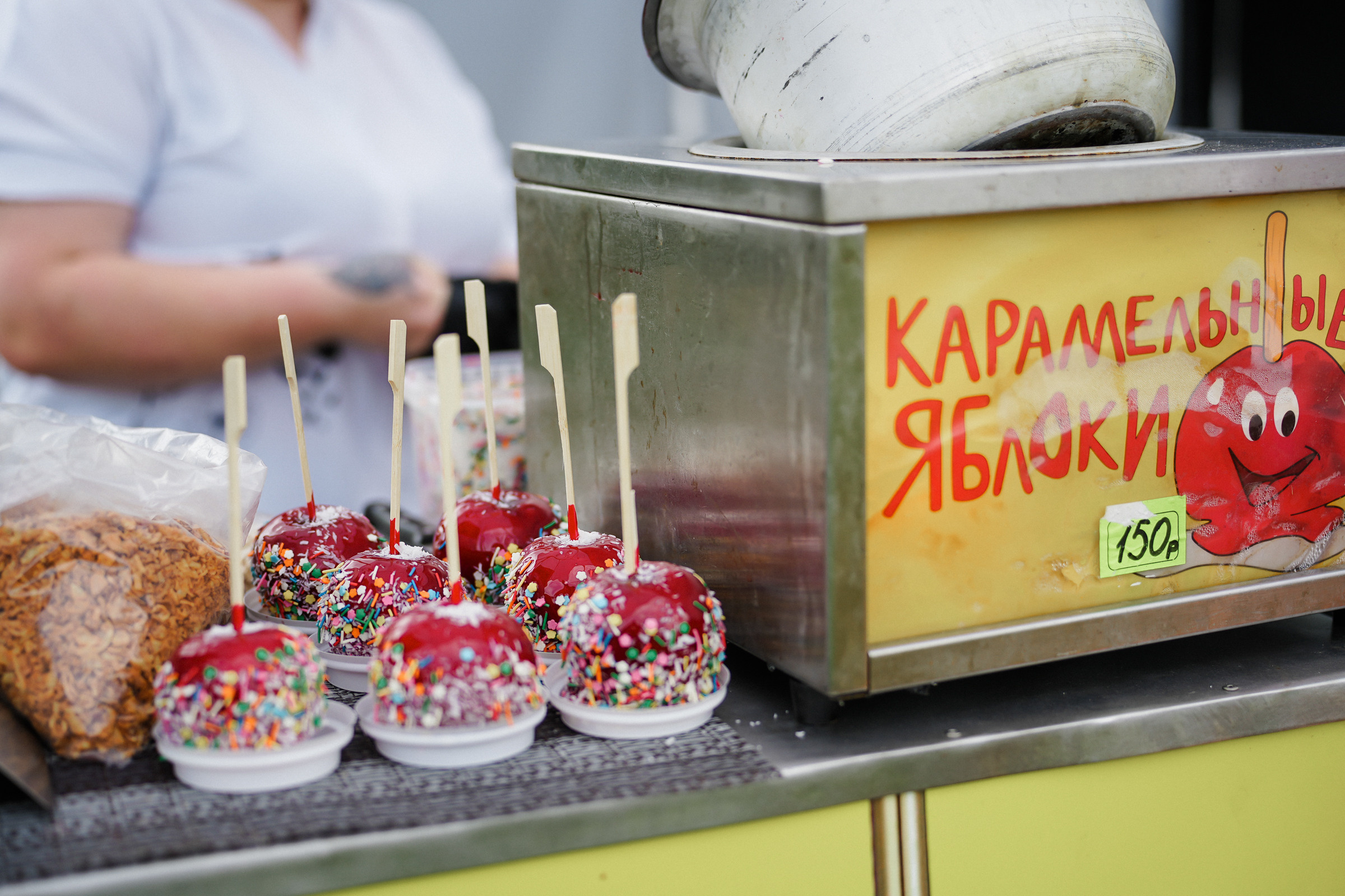 /РЕПОРТАЖ/ Фестиваль СЕНОВАЛ 01.07.2023 (Парфино). Свадебный фотограф Великий Новгород Станислав Кособудский