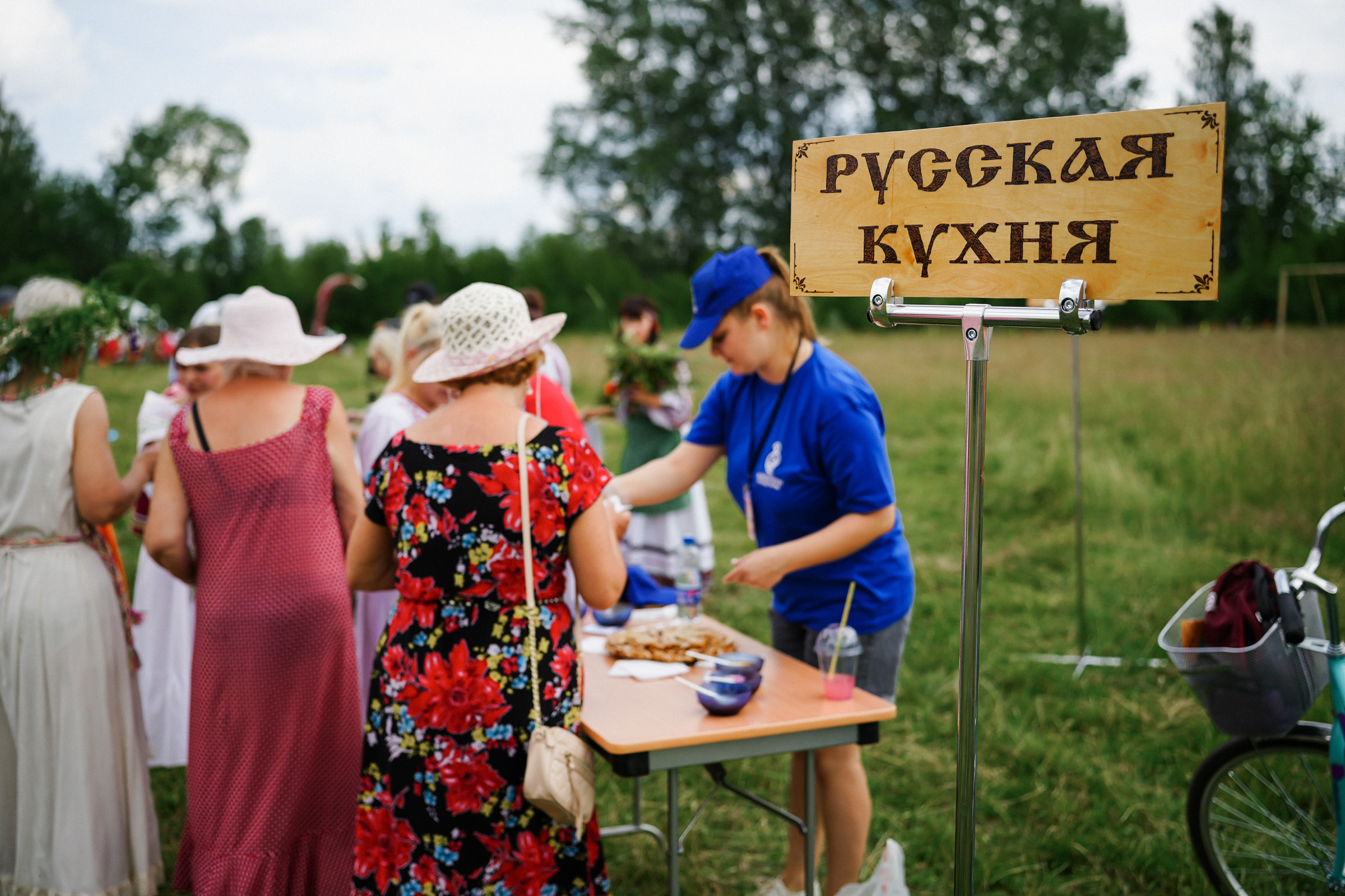 /РЕПОРТАЖ/ Фестиваль СЕНОВАЛ 01.07.2023 (Парфино). Свадебный фотограф Великий Новгород Станислав Кособудский