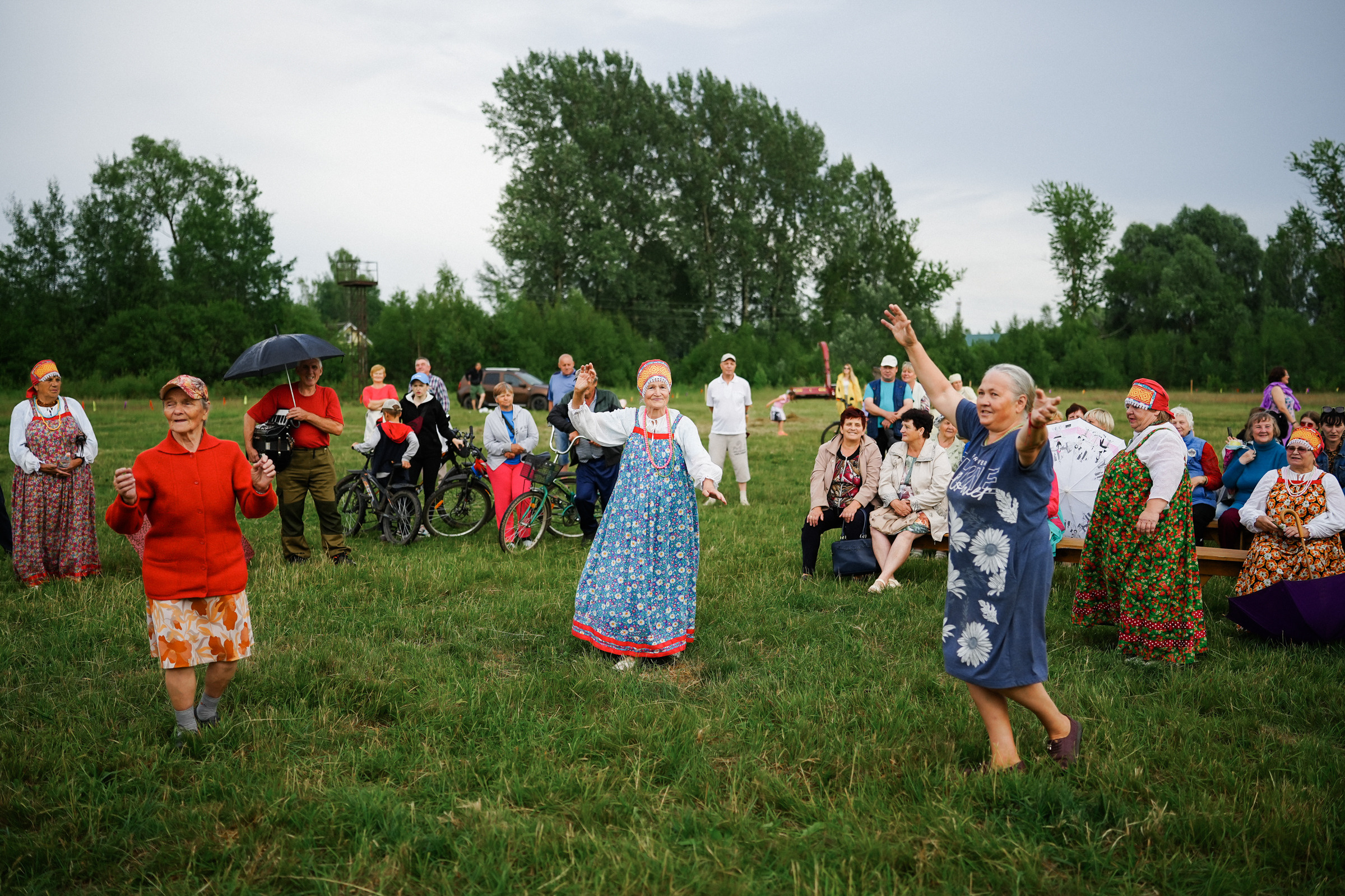 /РЕПОРТАЖ/ Фестиваль СЕНОВАЛ 01.07.2023 (Парфино). Свадебный фотограф Великий Новгород Станислав Кособудский