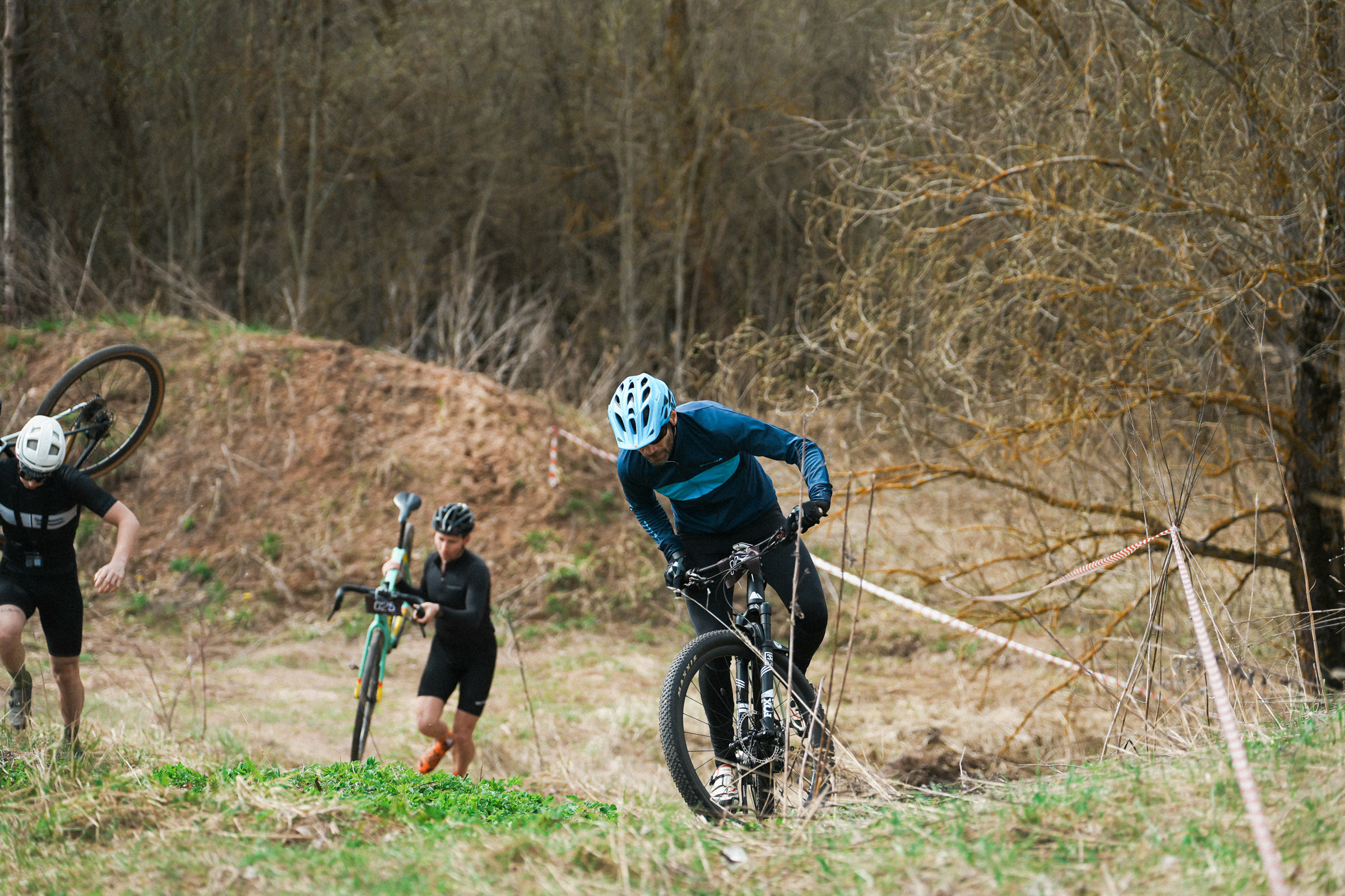 /РЕПОРТАЖ/ Велогонка «ТИПА-ЦИКЛОКРОСС-1» 22.04.2023. Свадебный фотограф Великий Новгород Станислав Кособудский
