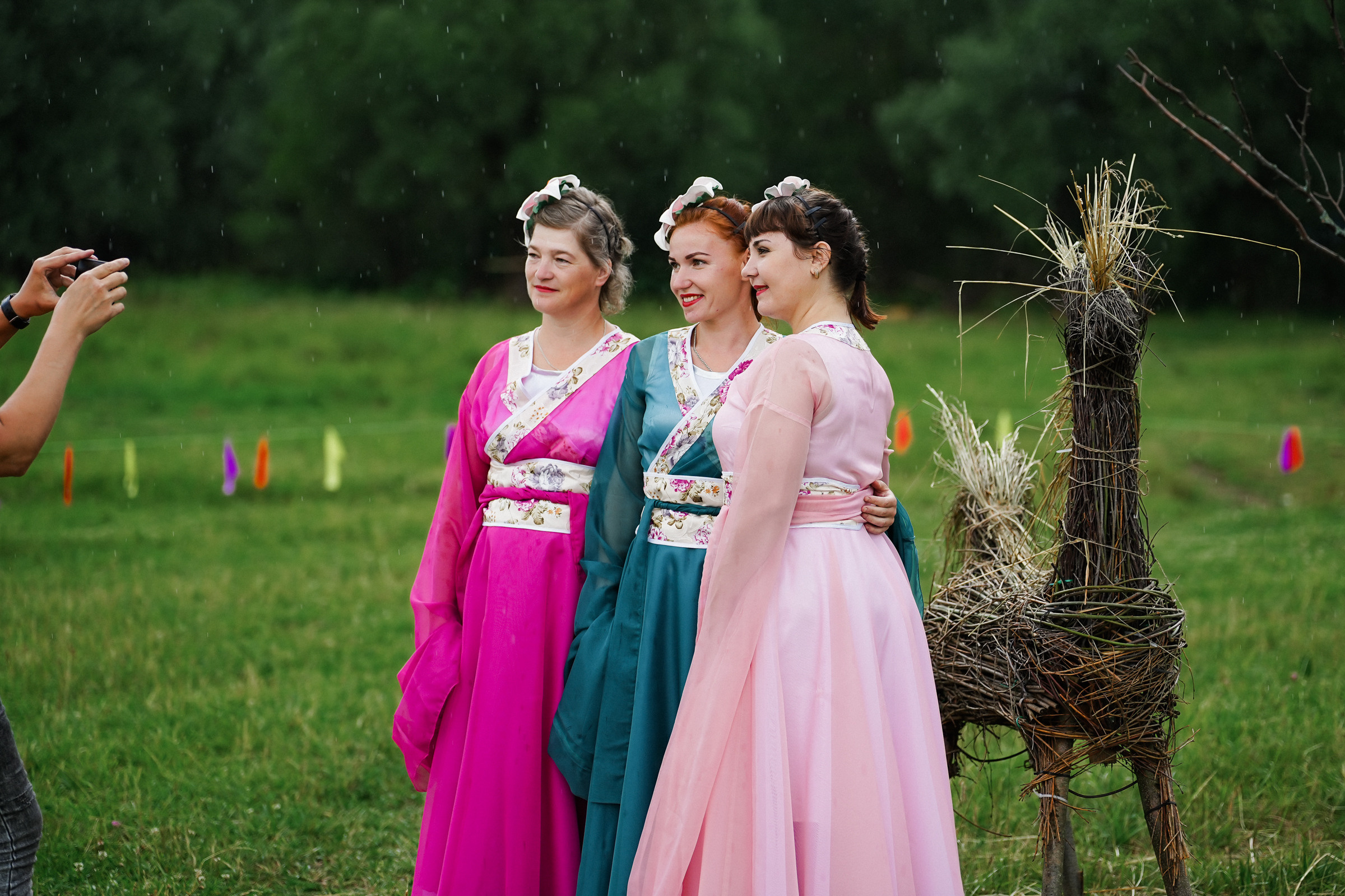 /РЕПОРТАЖ/ Фестиваль СЕНОВАЛ 01.07.2023 (Парфино). Свадебный фотограф Великий Новгород Станислав Кособудский