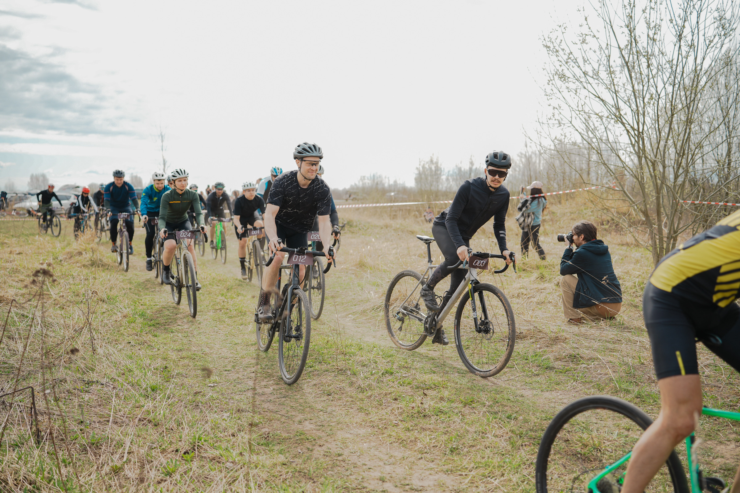 /РЕПОРТАЖ/ Велогонка «ТИПА-ЦИКЛОКРОСС-1» 22.04.2023. Свадебный фотограф Великий Новгород Станислав Кособудский