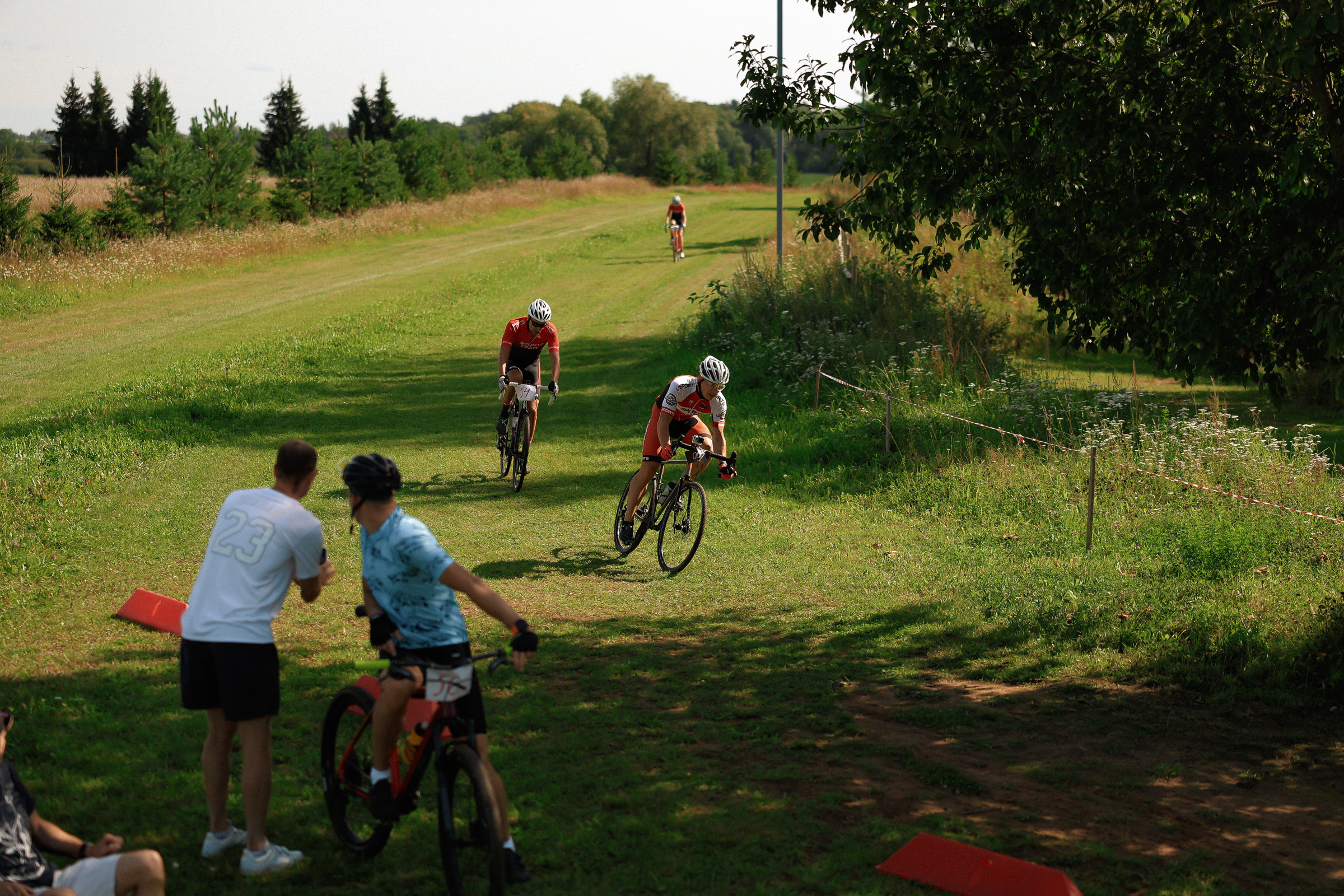 /РЕПОРТАЖ/ Велогонка «ТИПА-ЦИКЛОКРОСС-3» 2023. Свадебный фотограф Великий Новгород Станислав Кособудский