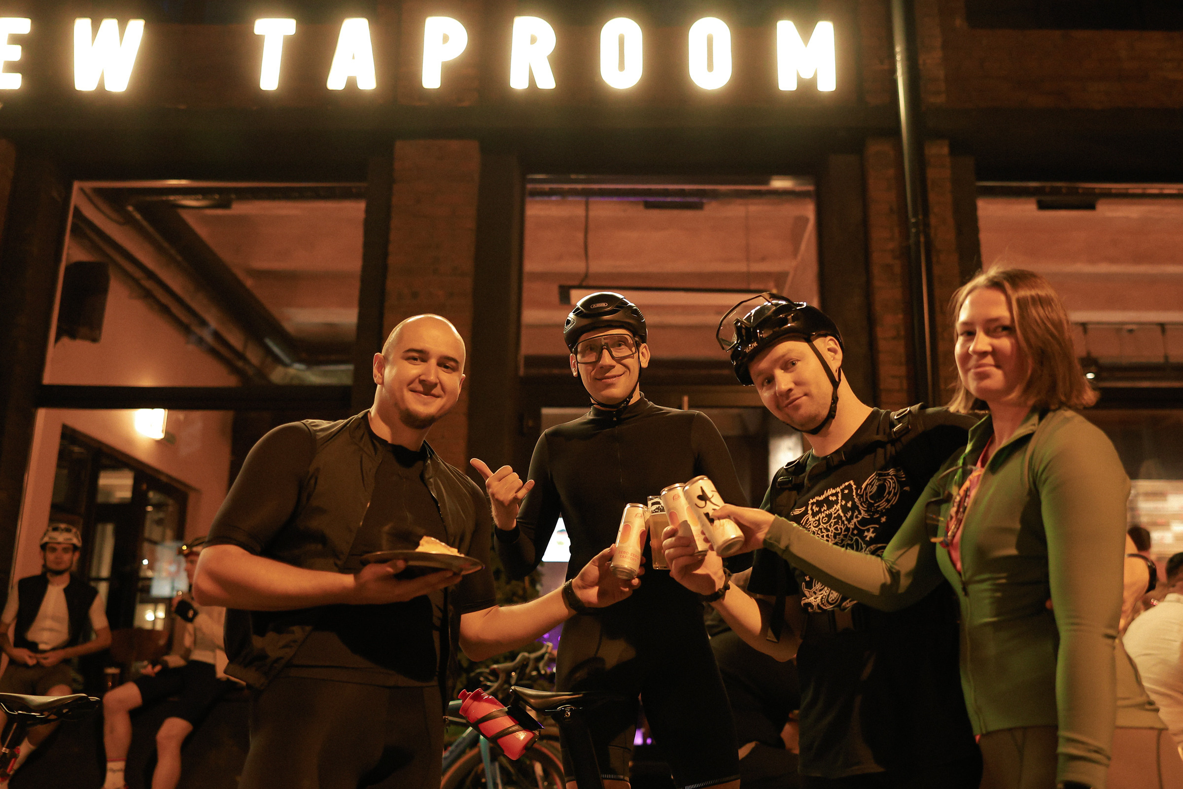 /РЕПОРТАЖ/ Вечерний заезд VETER.CC. 2023. Свадебный фотограф Великий Новгород Станислав Кособудский