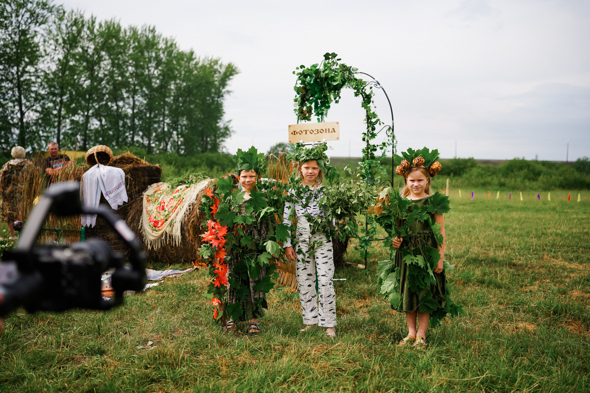 /РЕПОРТАЖ/ Фестиваль СЕНОВАЛ 01.07.2023 (Парфино). Свадебный фотограф Великий Новгород Станислав Кособудский