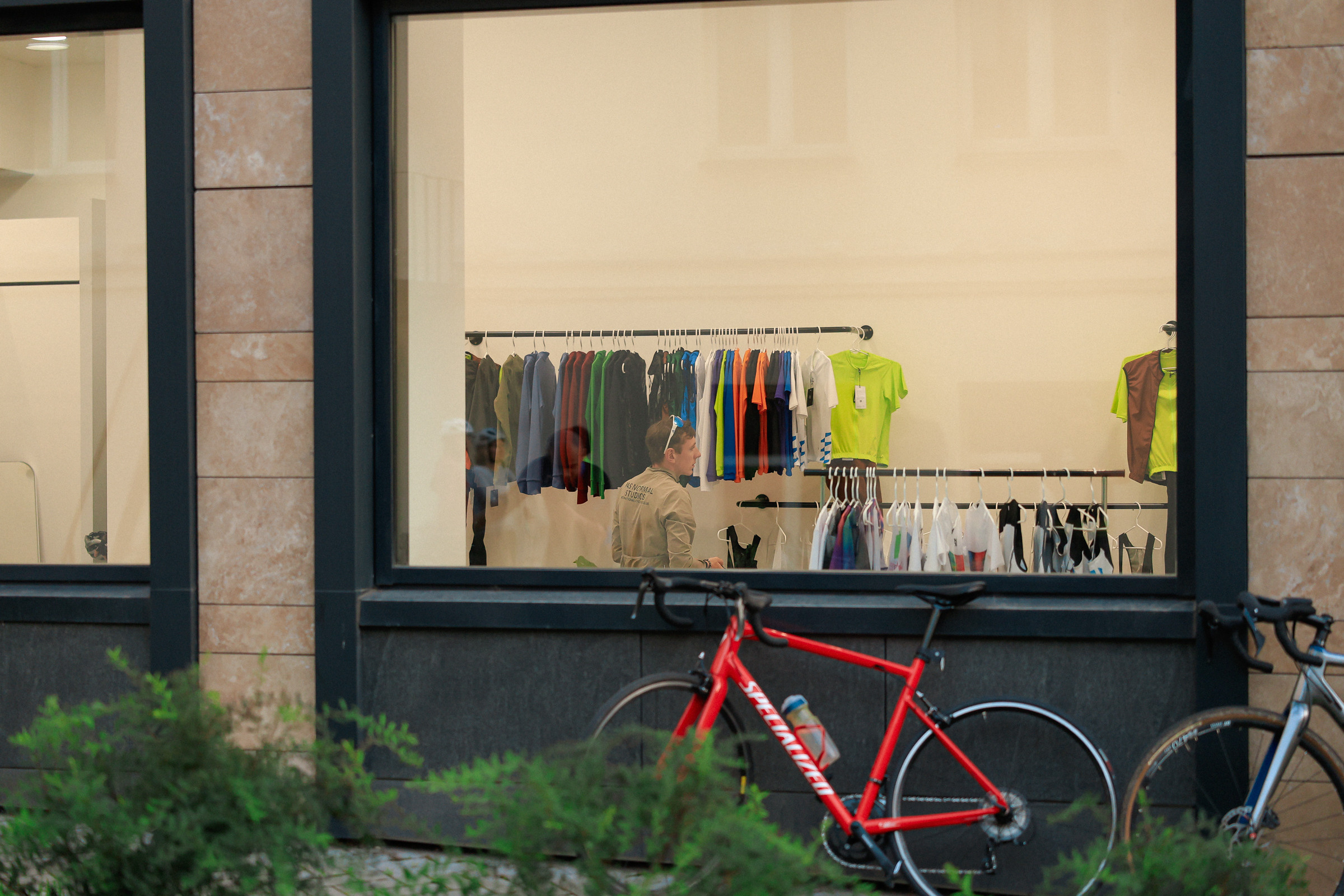 /РЕПОРТАЖ/ Вечерний заезд VETER.CC. 2023. Свадебный фотограф Великий Новгород Станислав Кособудский