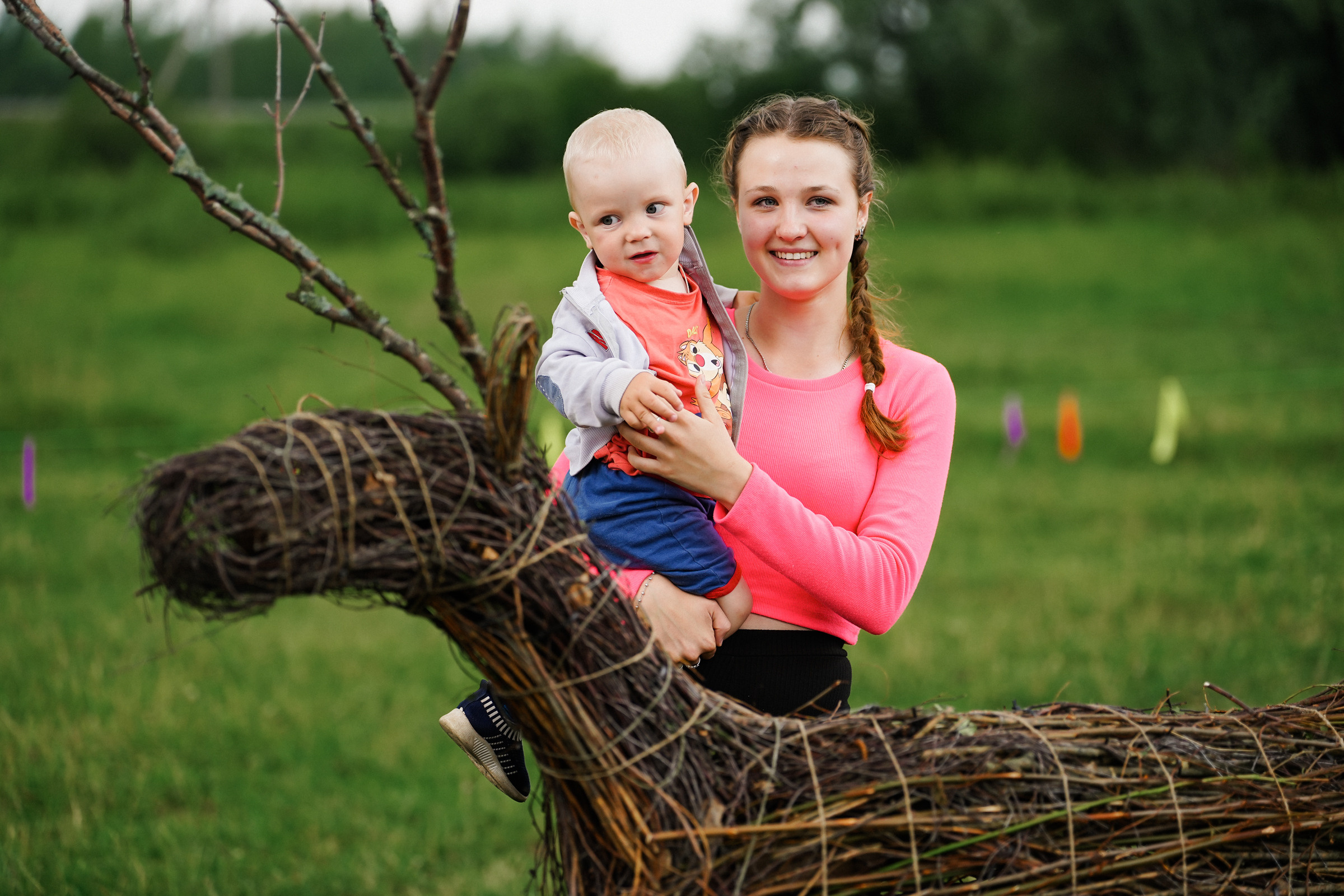 /РЕПОРТАЖ/ Фестиваль СЕНОВАЛ 01.07.2023 (Парфино). Свадебный фотограф Великий Новгород Станислав Кособудский