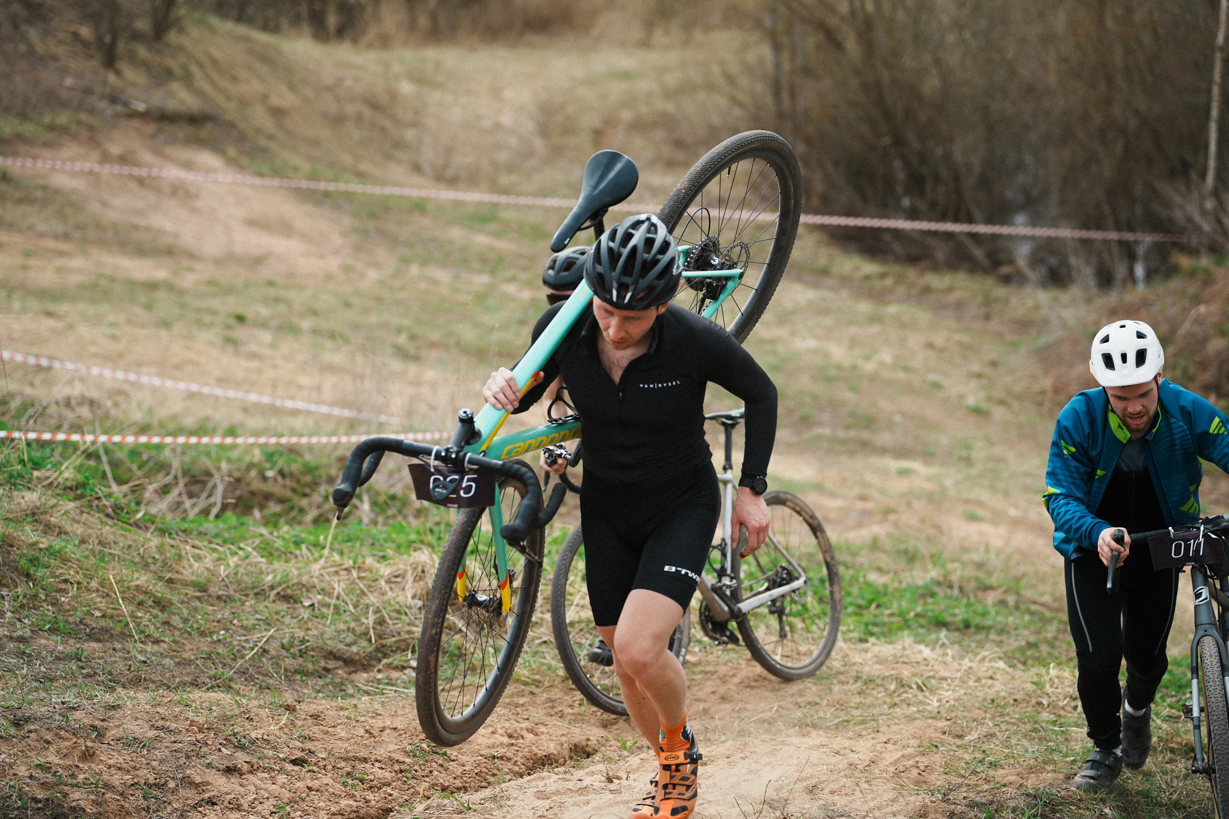 /РЕПОРТАЖ/ Велогонка «ТИПА-ЦИКЛОКРОСС-1» 22.04.2023. Свадебный фотограф Великий Новгород Станислав Кособудский