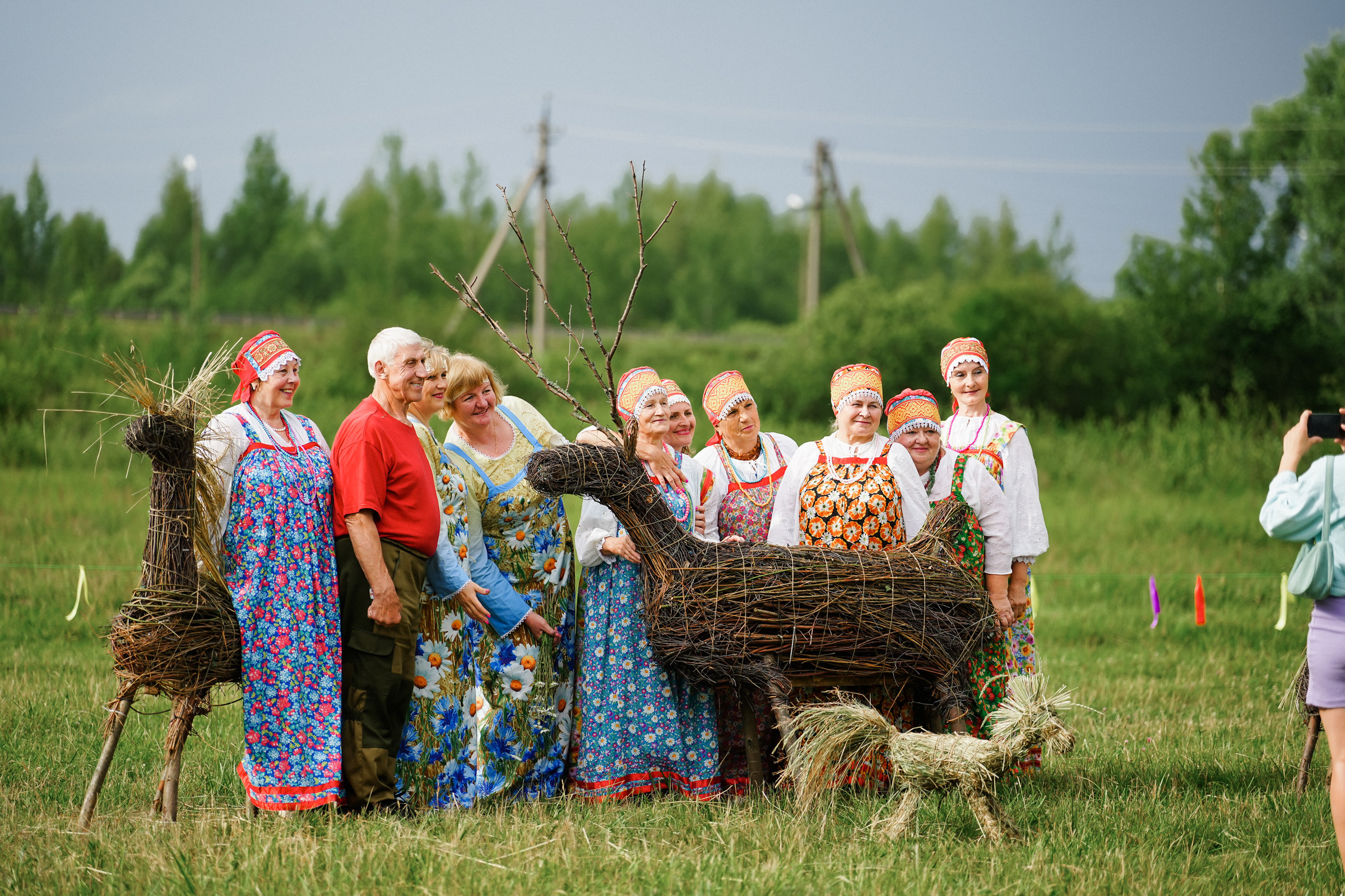 /РЕПОРТАЖ/ Фестиваль СЕНОВАЛ 01.07.2023 (Парфино). Свадебный фотограф Великий Новгород Станислав Кособудский
