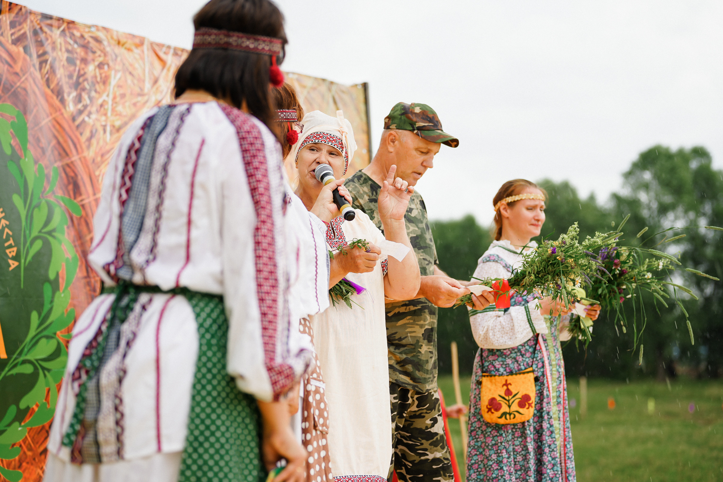 /РЕПОРТАЖ/ Фестиваль СЕНОВАЛ 01.07.2023 (Парфино). Свадебный фотограф Великий Новгород Станислав Кособудский
