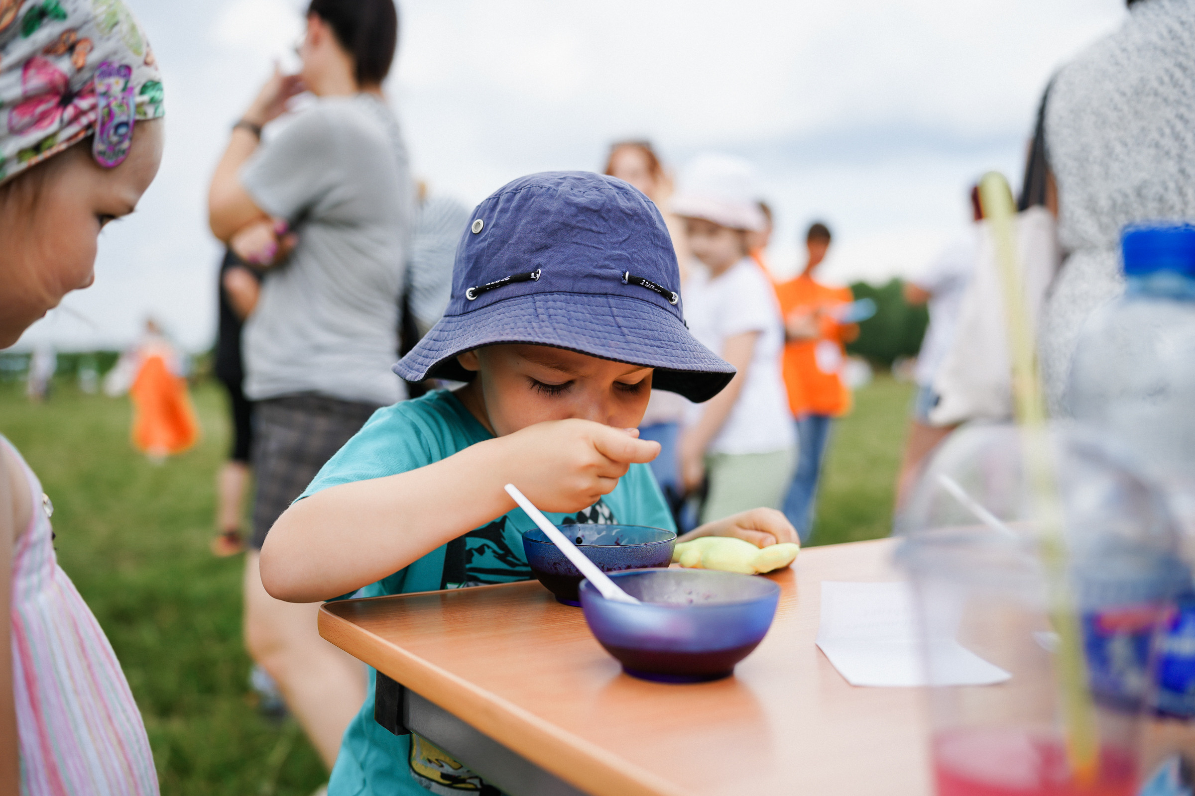 /РЕПОРТАЖ/ Фестиваль СЕНОВАЛ 01.07.2023 (Парфино). Свадебный фотограф Великий Новгород Станислав Кособудский
