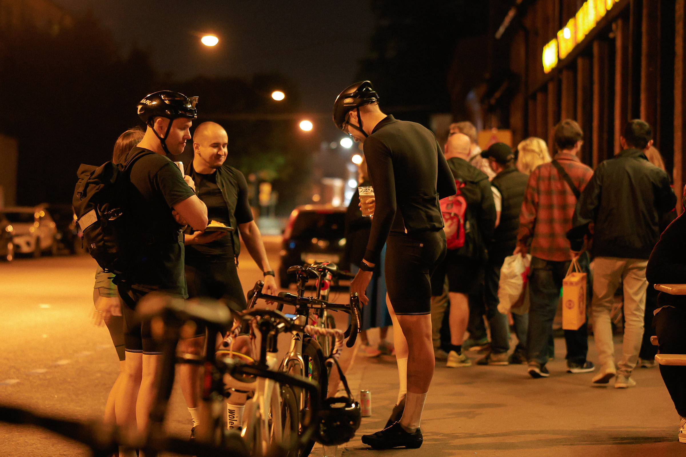 /РЕПОРТАЖ/ Вечерний заезд VETER.CC. 2023. Свадебный фотограф Великий Новгород Станислав Кособудский