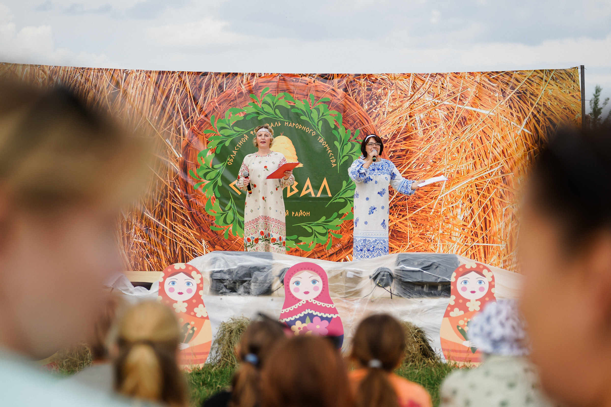 /РЕПОРТАЖ/ Фестиваль СЕНОВАЛ 01.07.2023 (Парфино). Свадебный фотограф Великий Новгород Станислав Кособудский