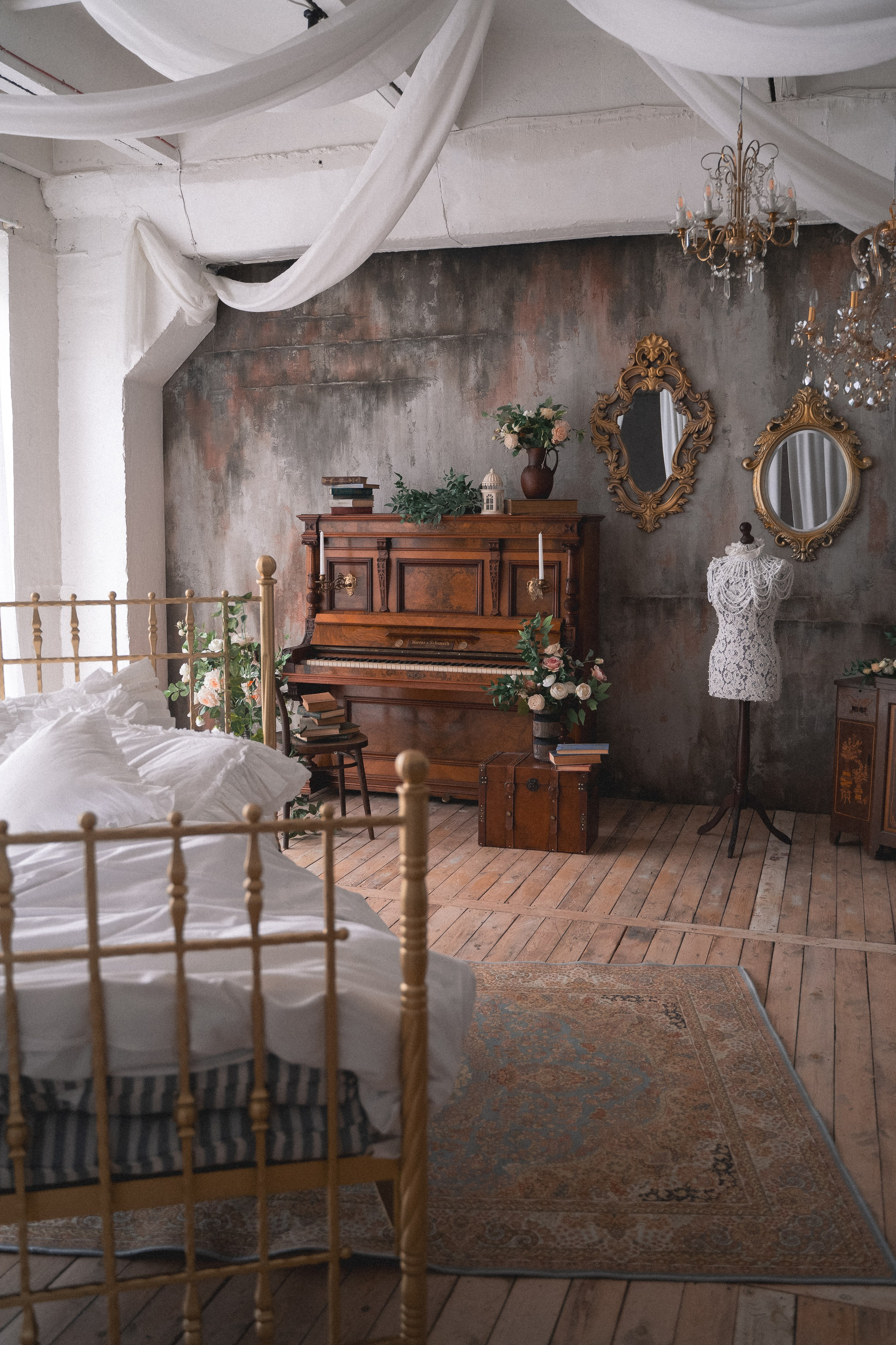 Подиум (студия Спутник). Фотограф г. Хабаровск. Семейные и индивидуальные съёмки