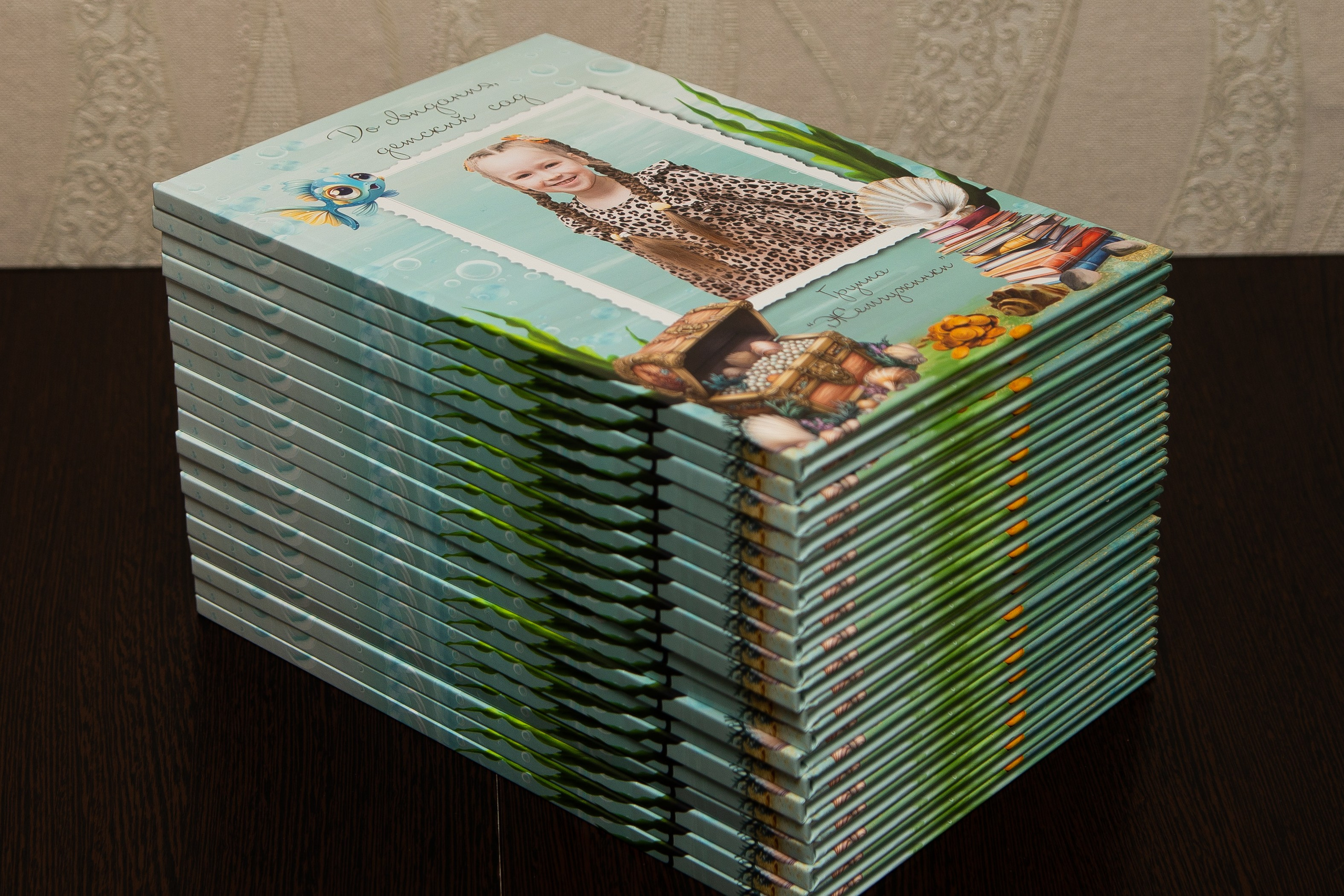 Альбом на 5 разворотов Детский сад. Выпускные Альбомы и Фотосессии п. Кавалерово