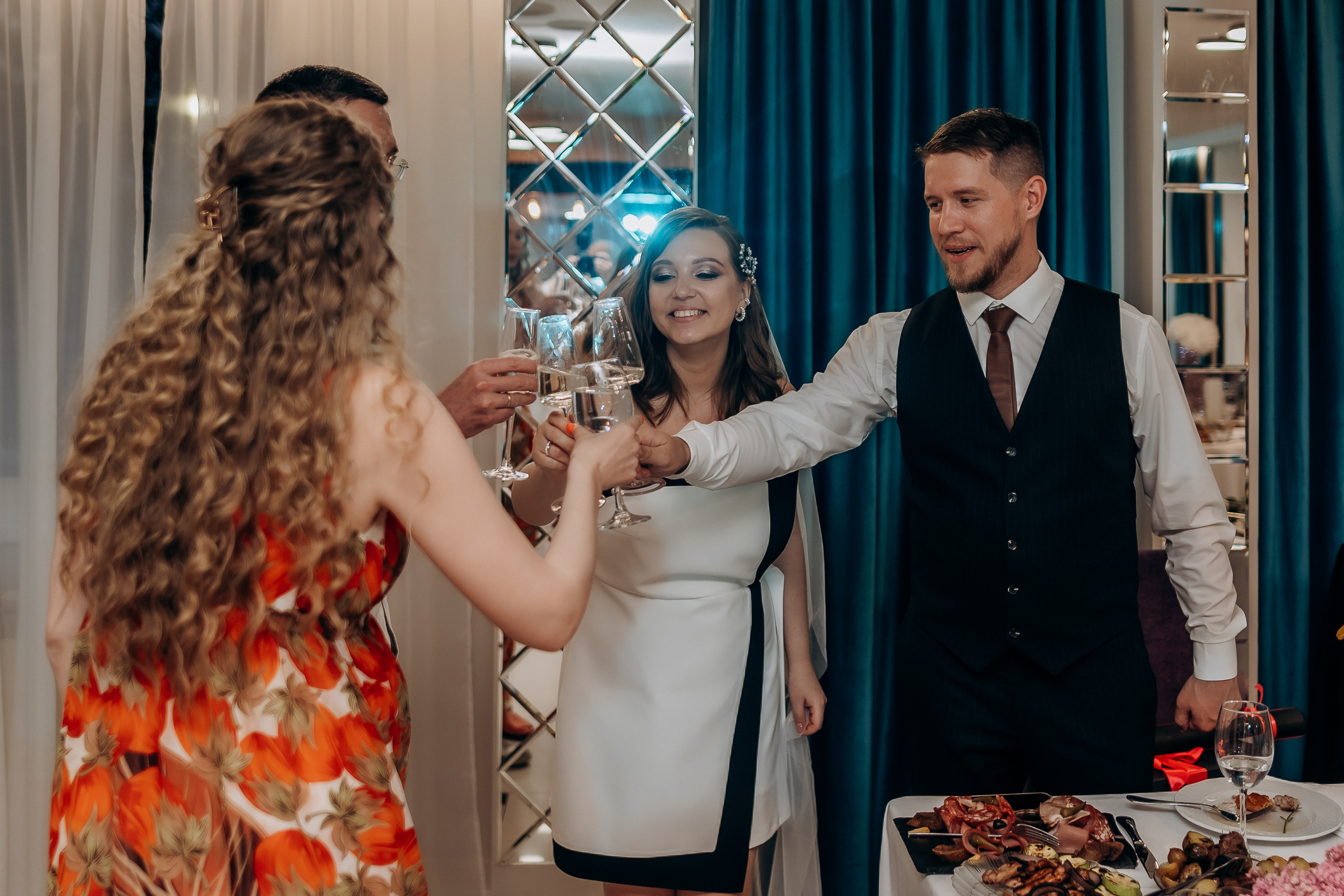 Аня+Витя свадьба Мск (полный день). Фотограф ПИТЕР СПБ Надежда Баранова