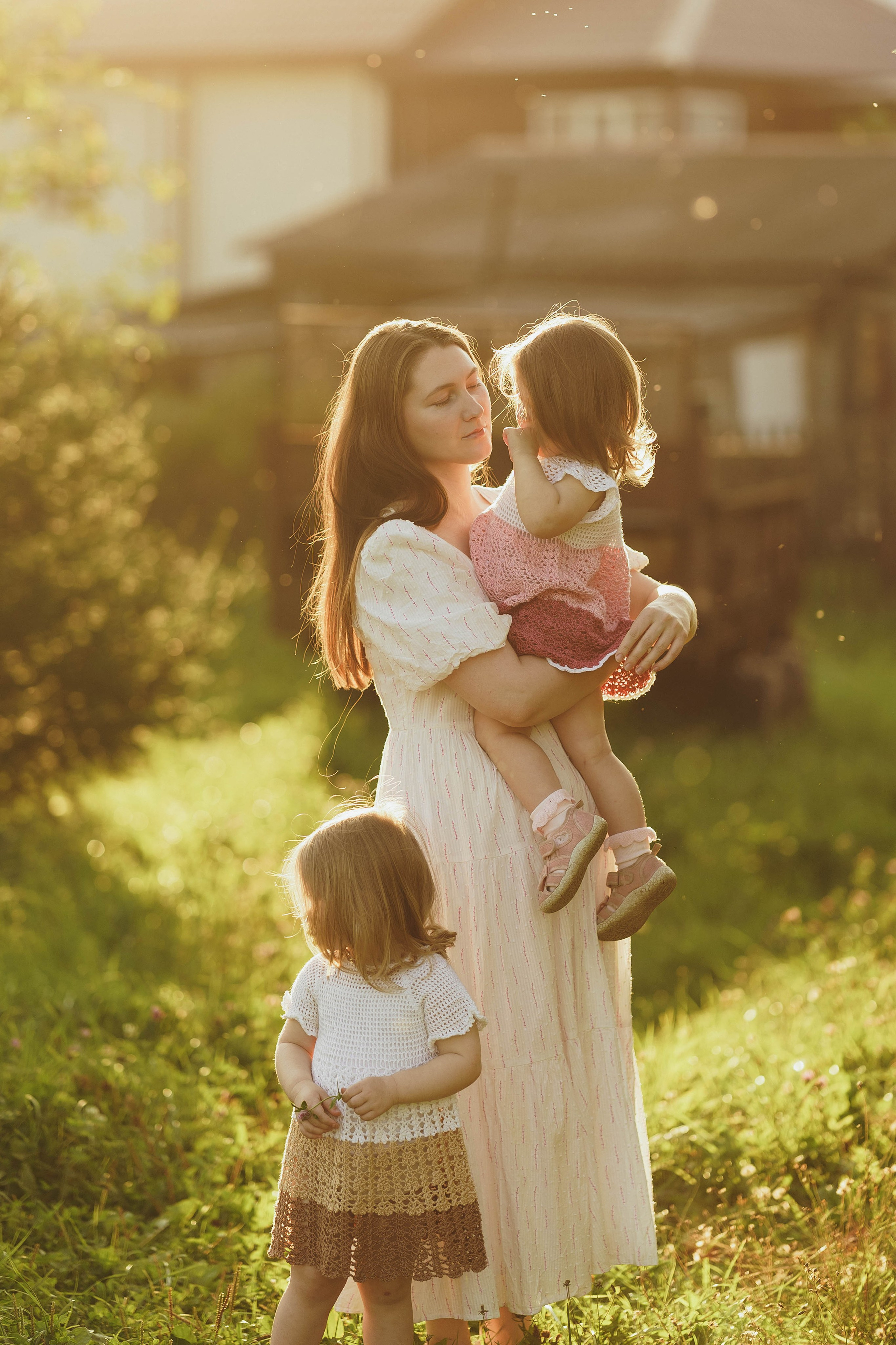 Мама с двойняшками, Костромская область. Наталья Дукалова фотограф Щелково Королев Пушкино Москва Балашиха