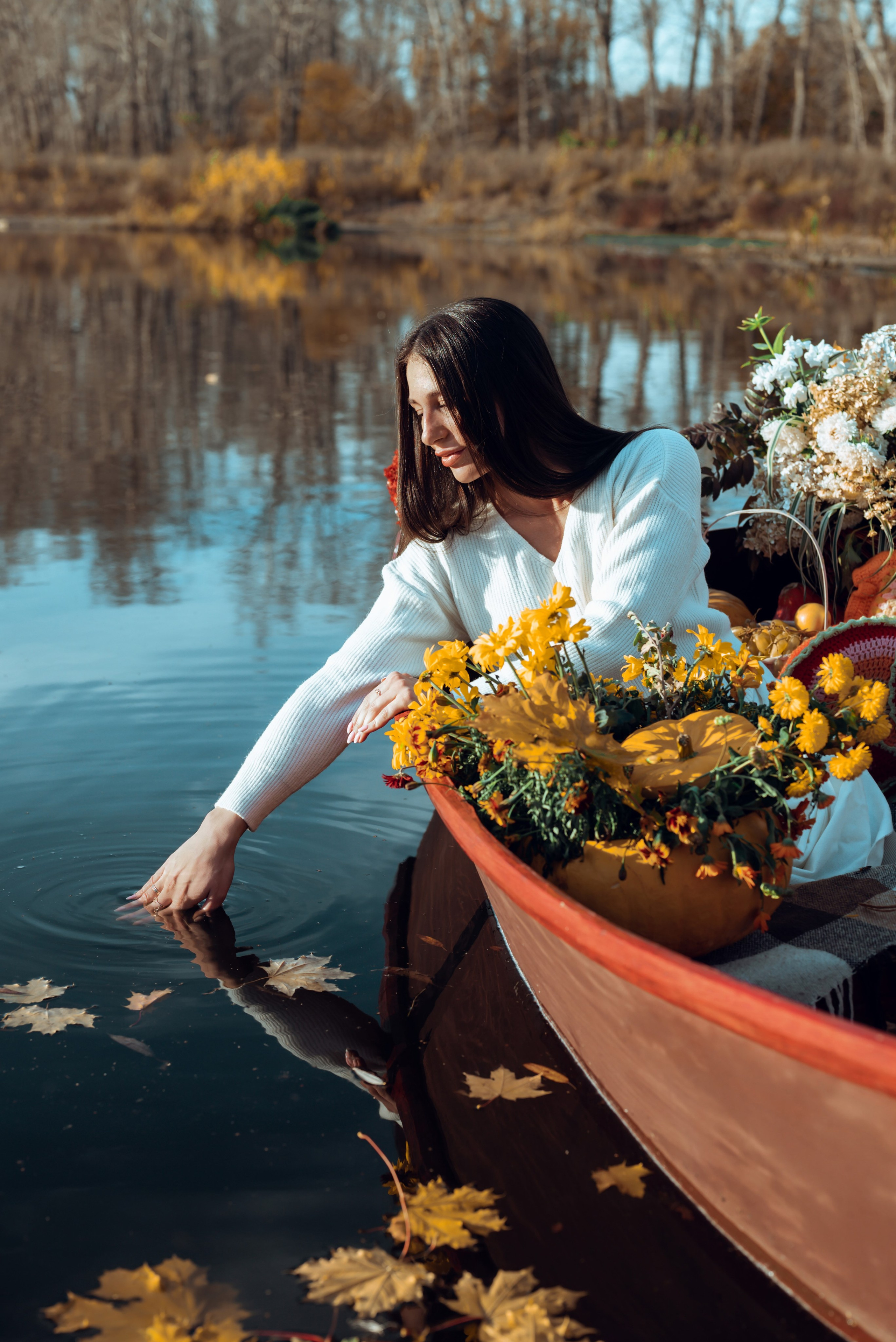 Фотопроект с осенней лодкой. Фотограф в городе Салават