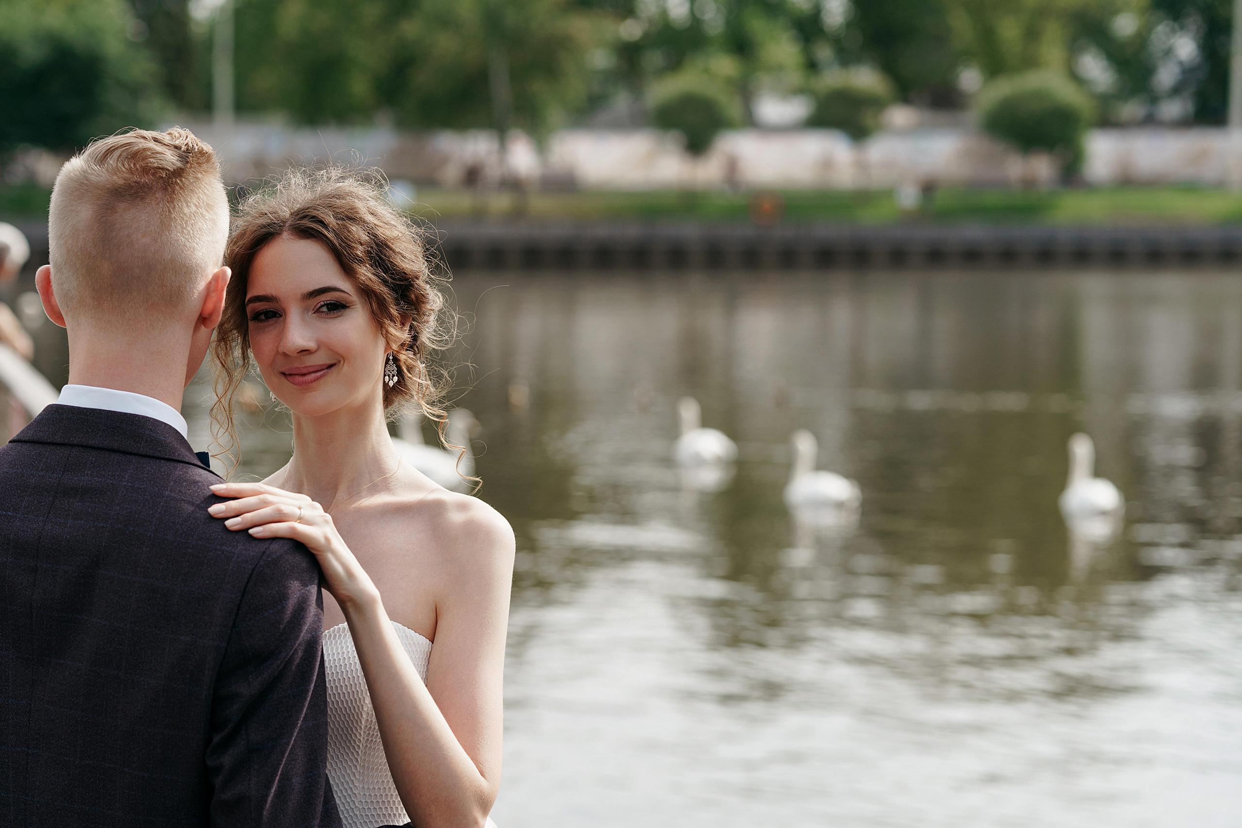 Антон и Анастасия (прогулка и ЗАГС). Свадебный фотограф