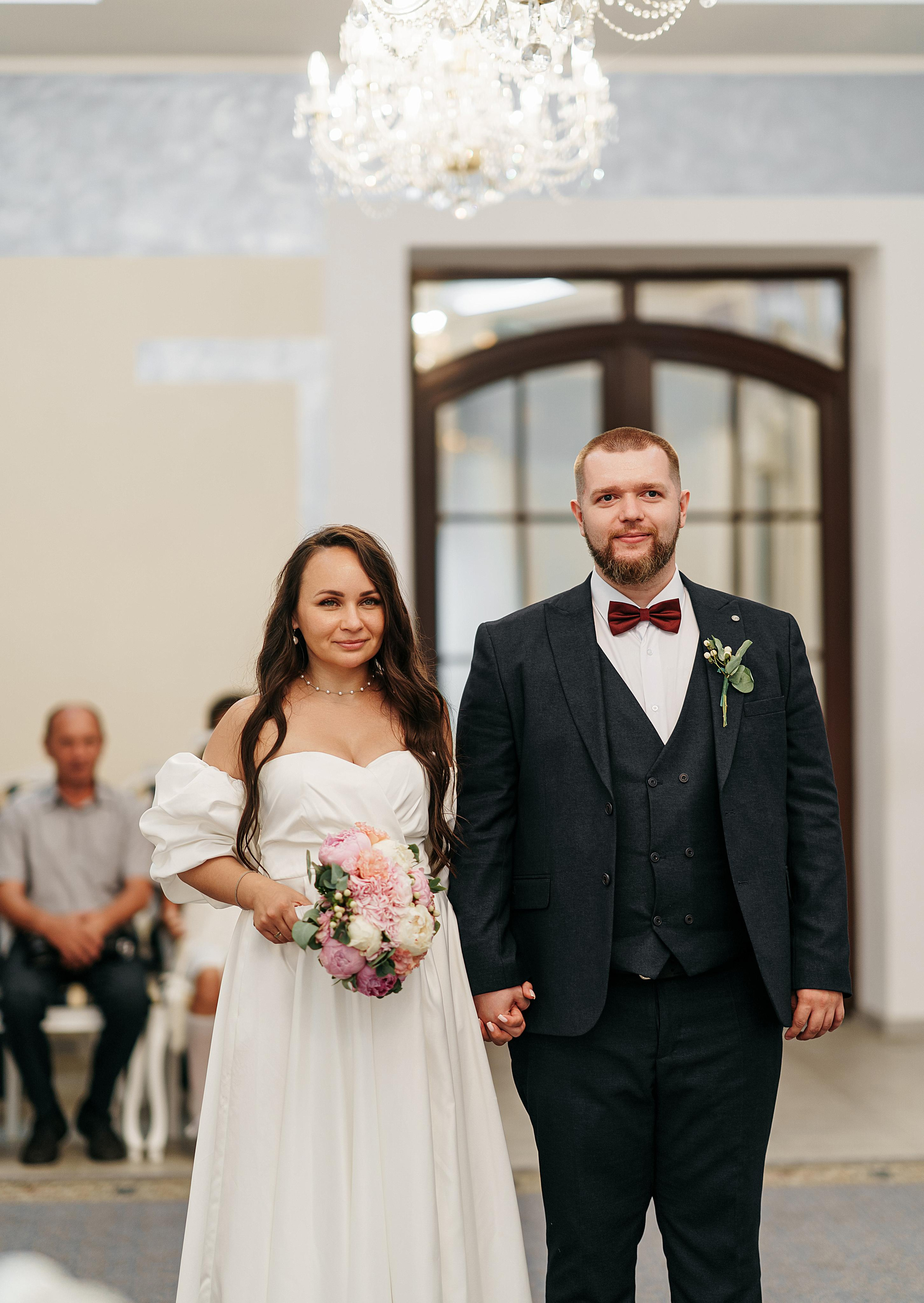 Венчание и прогулка у ГУМа (пол дня). Свадебный фотограф