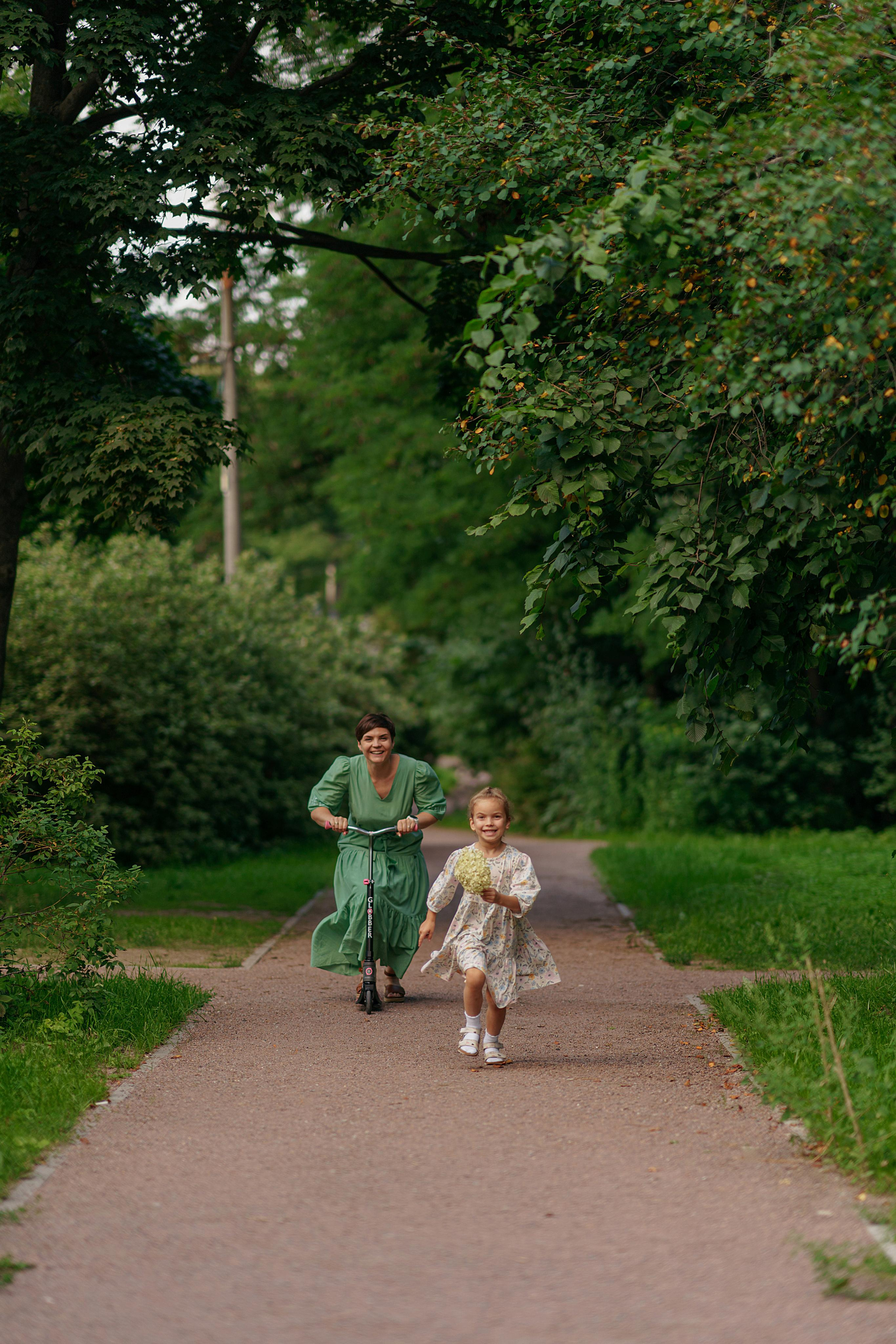 Семейная фотосессия в Сокольниках. Свадебный фотограф