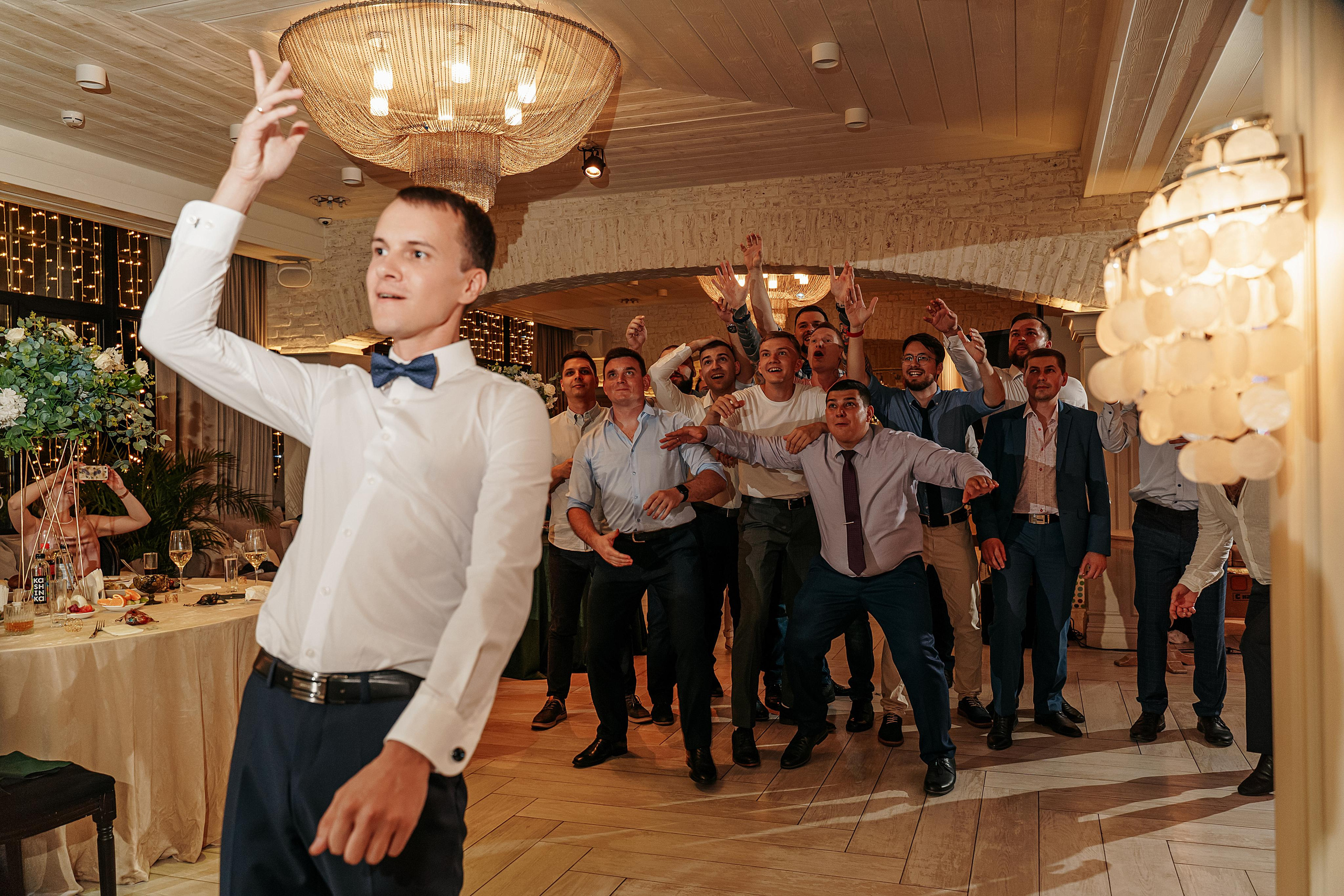 Свадьба в носках (полный день). Свадебный фотограф