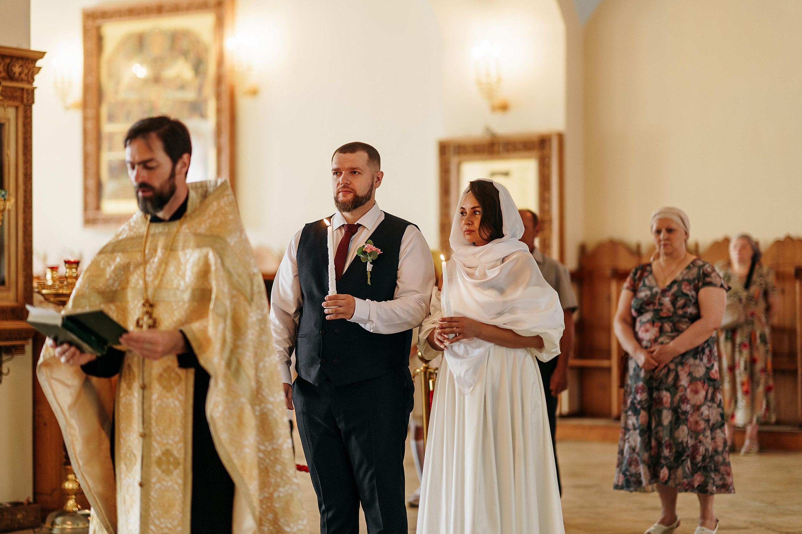 Венчание и прогулка у ГУМа (пол дня). Свадебный фотограф