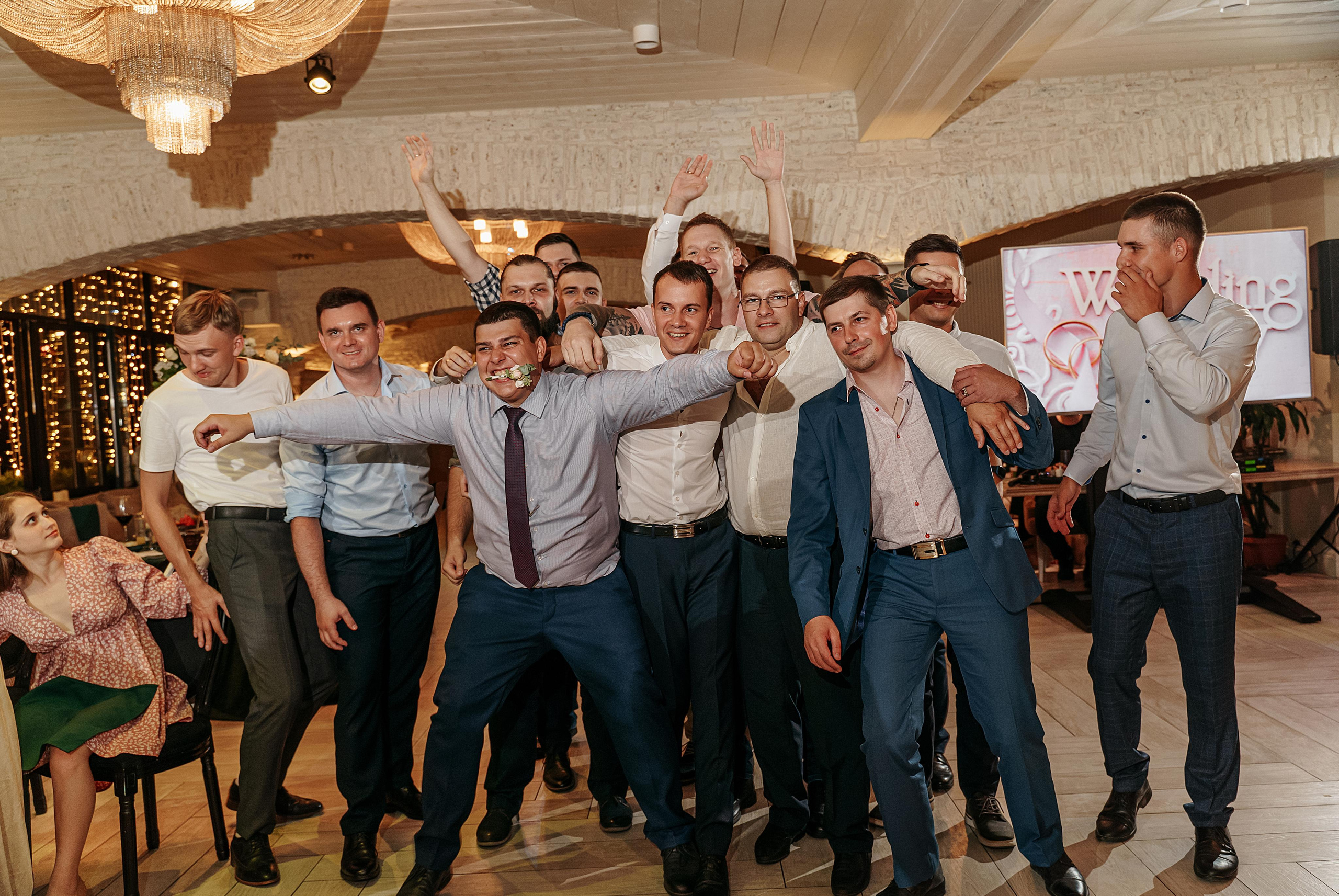 Свадьба в носках (полный день). Свадебный фотограф