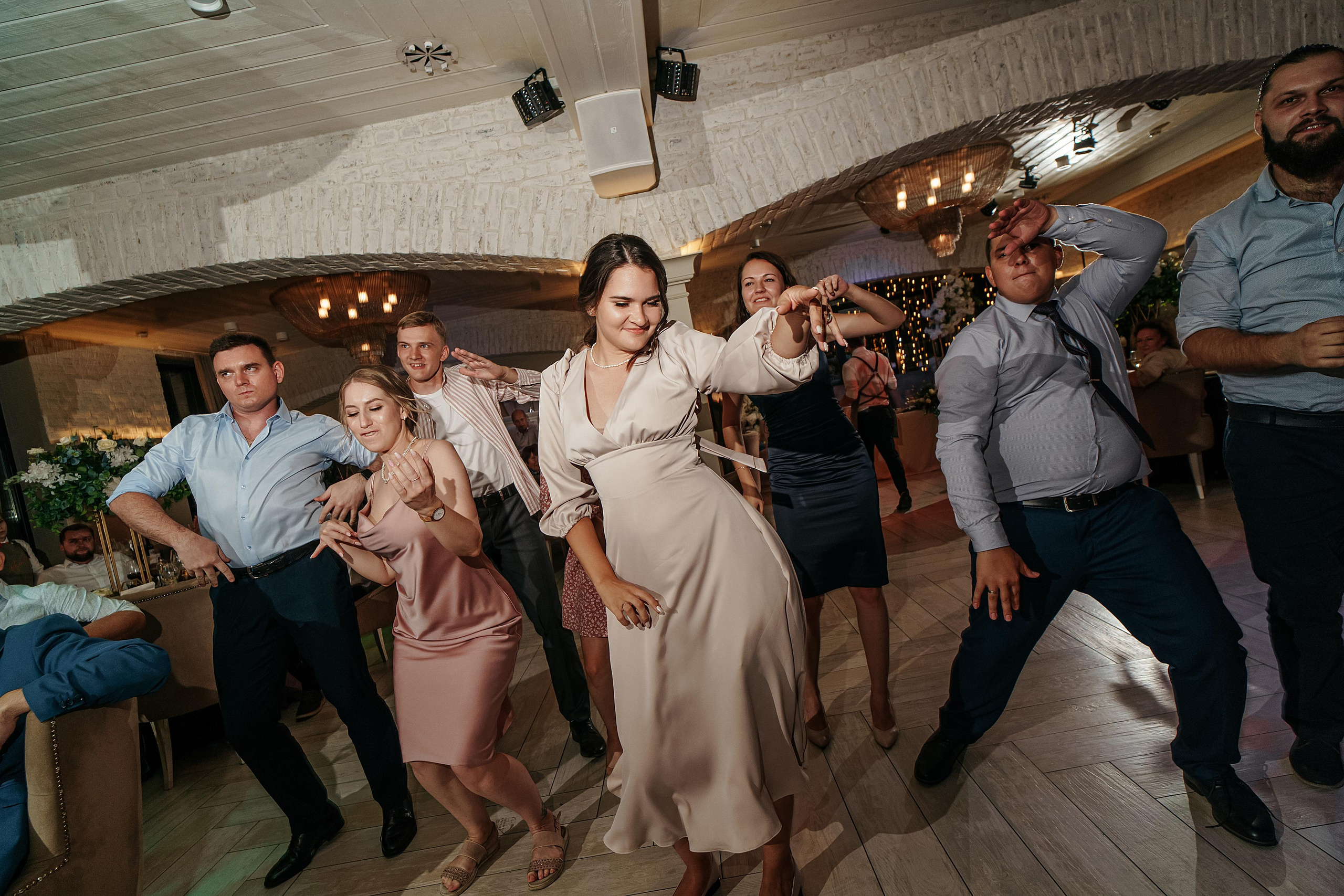 Свадьба в носках (полный день). Свадебный фотограф