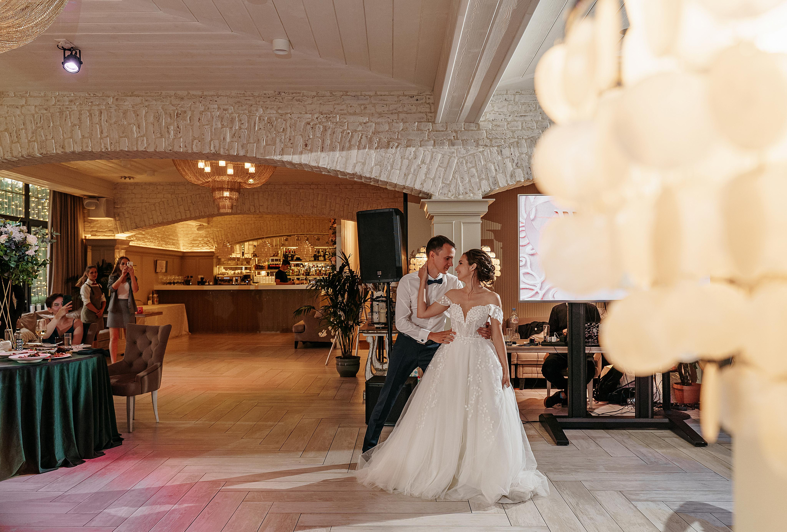 Свадьба в носках (полный день). Свадебный фотограф