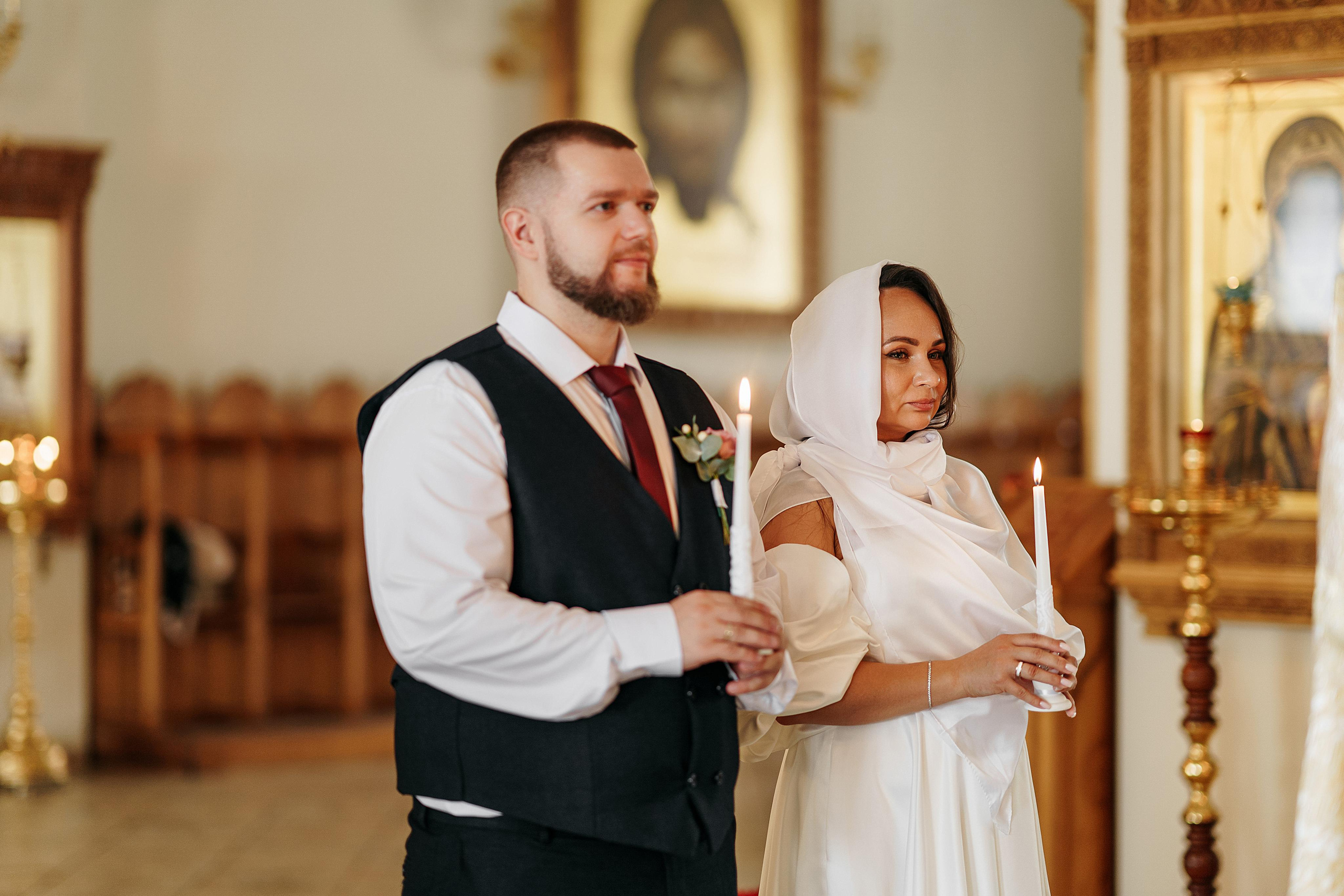 Венчание и прогулка у ГУМа (пол дня). Свадебный фотограф