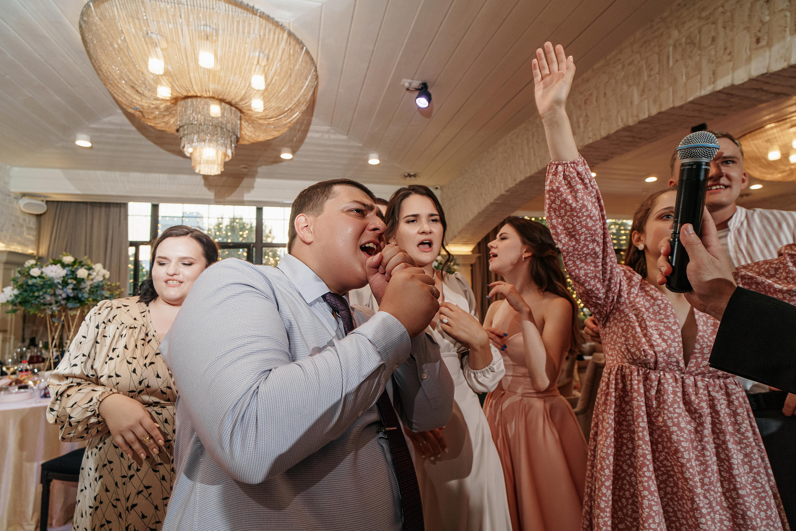 Свадьба в носках (полный день). Свадебный фотограф