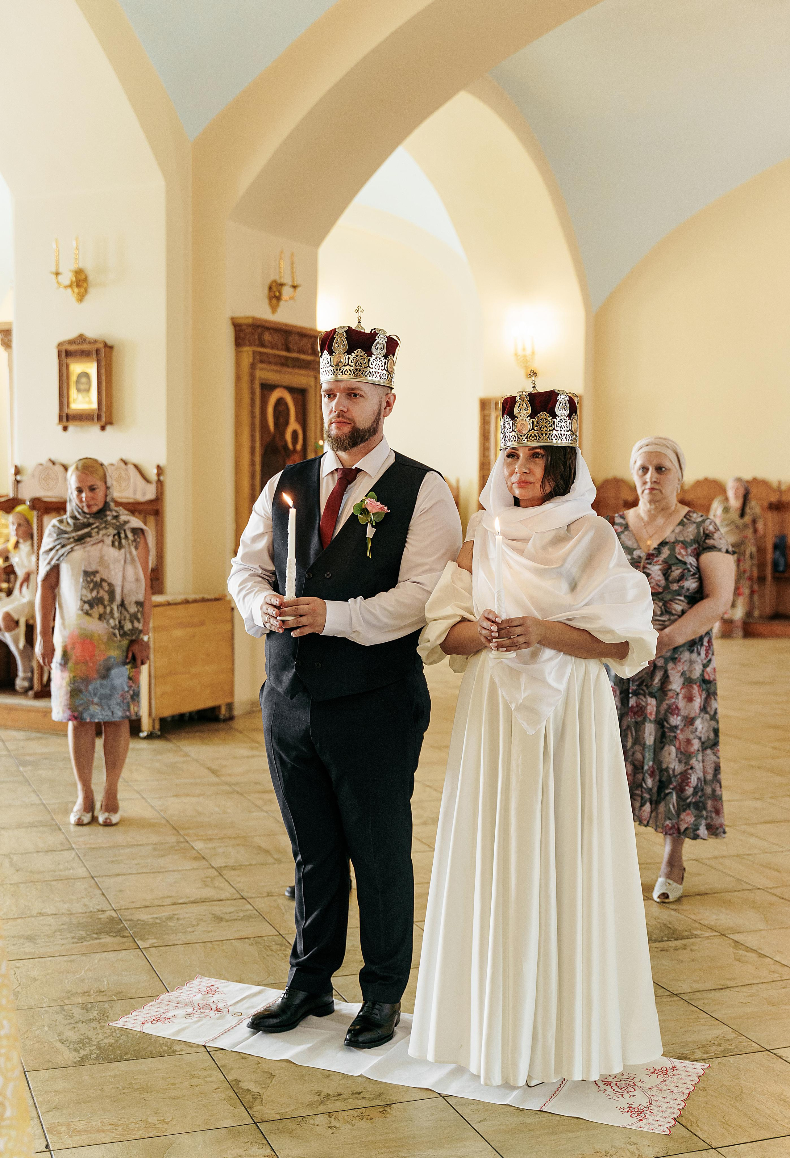 Венчание и прогулка у ГУМа (пол дня). Свадебный фотограф