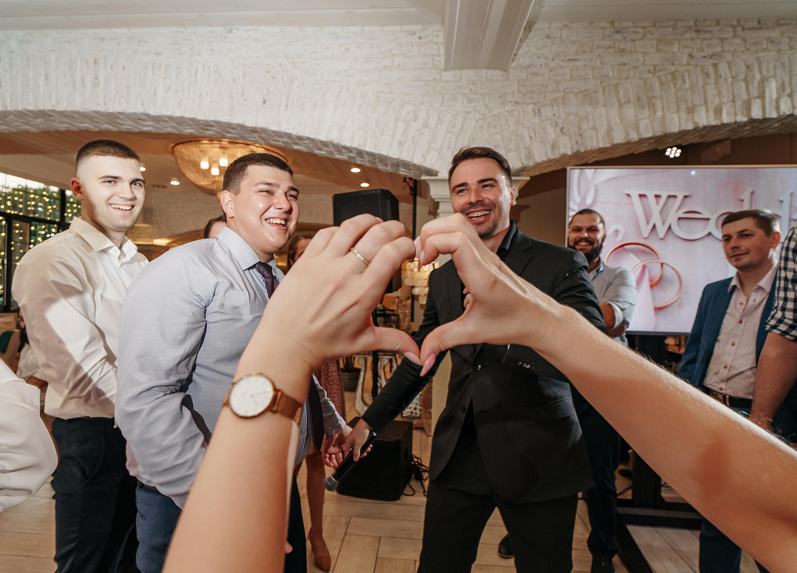 Свадьба в носках (полный день). Свадебный фотограф