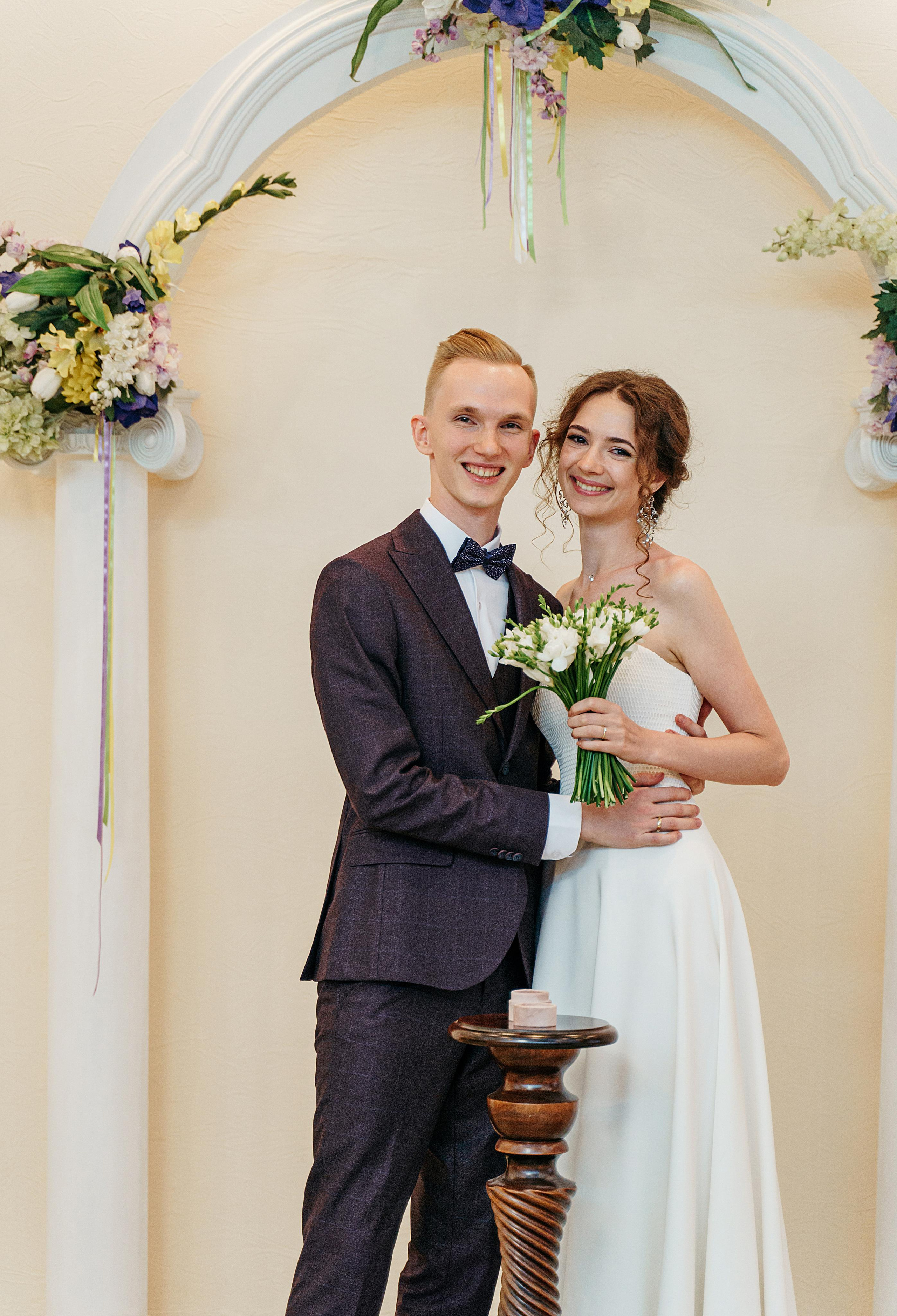 Антон и Анастасия (прогулка и ЗАГС). Свадебный фотограф