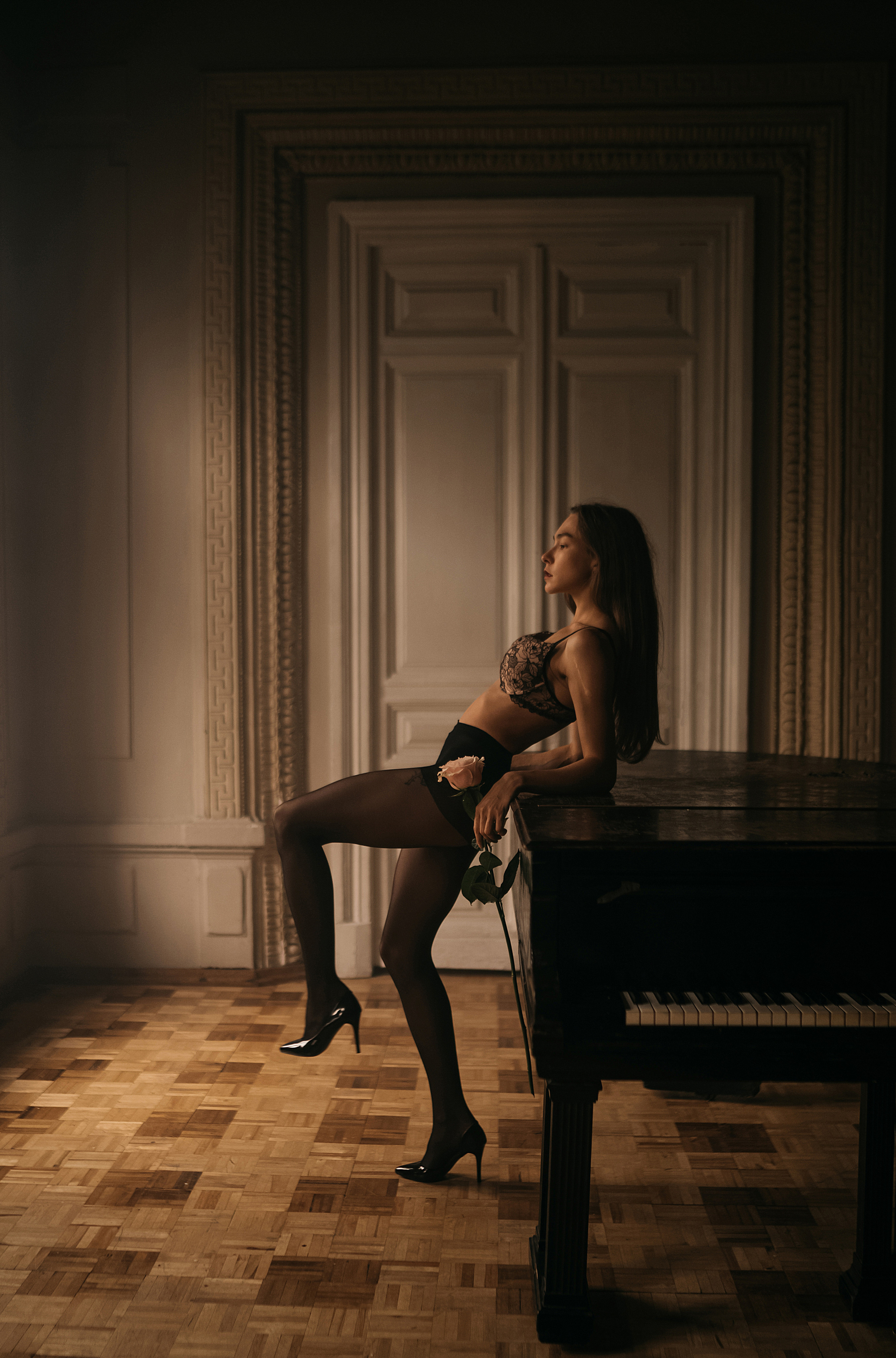 Фотосессия с роялем. Свадебный фотограф