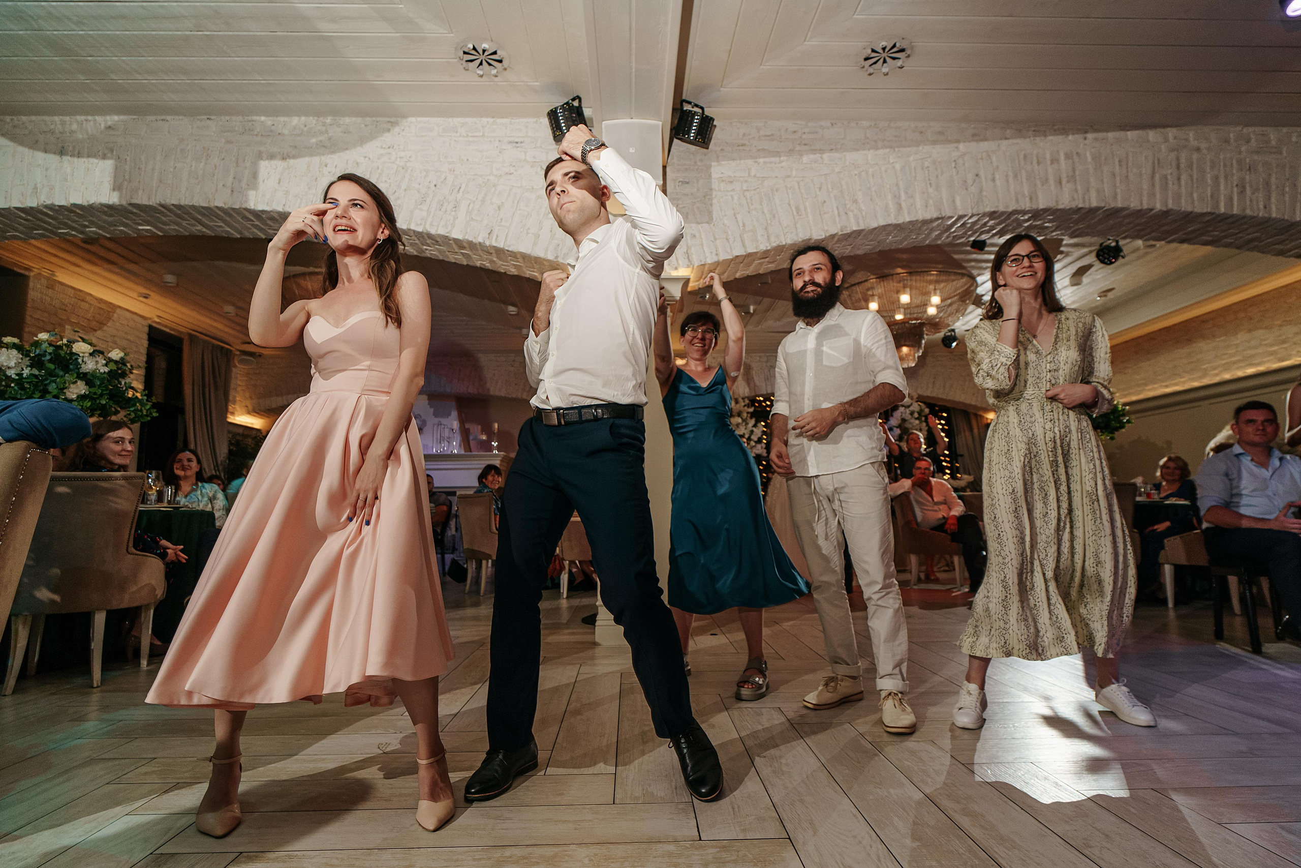 Свадьба в носках (полный день). Свадебный фотограф