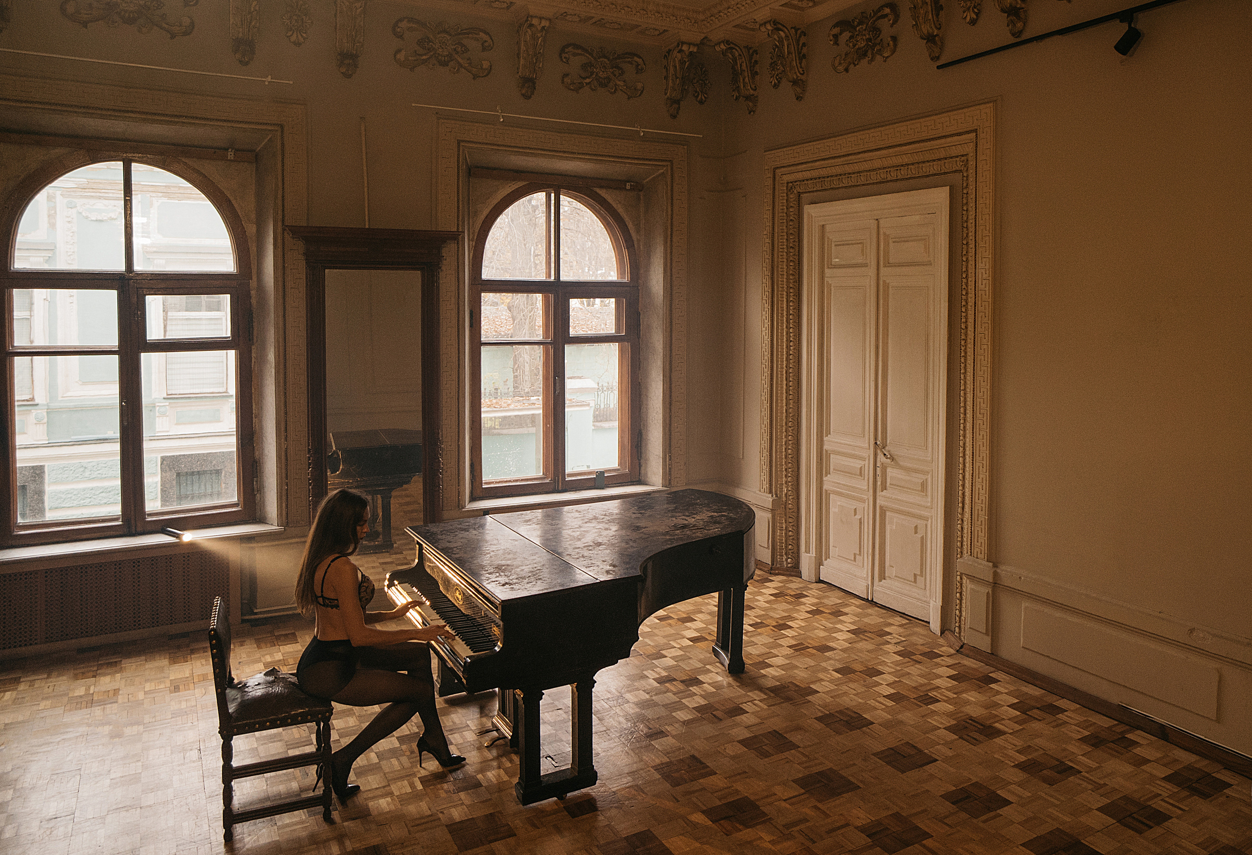 Фотосессия с роялем. Свадебный фотограф