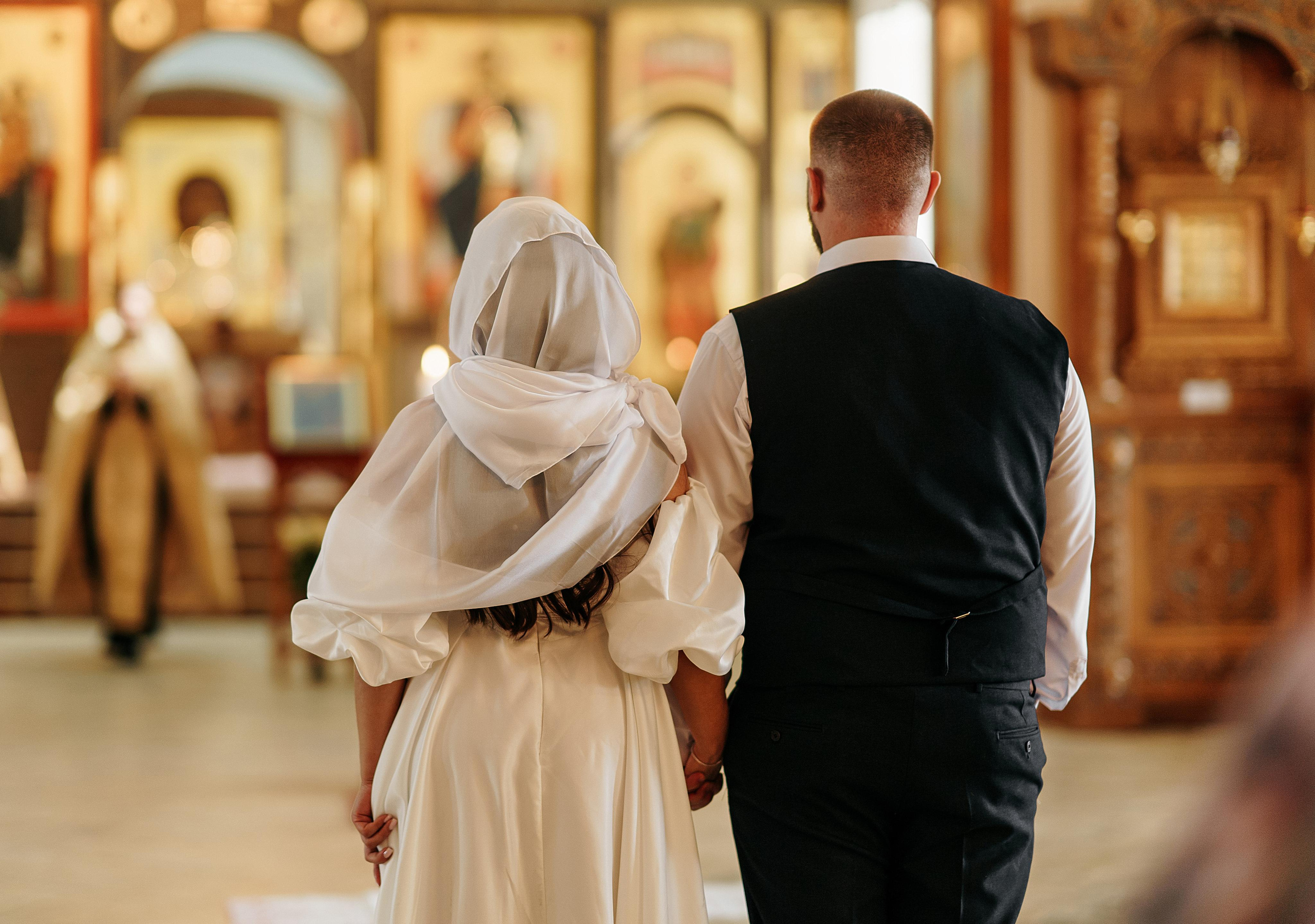 Венчание и прогулка у ГУМа (пол дня). Свадебный фотограф