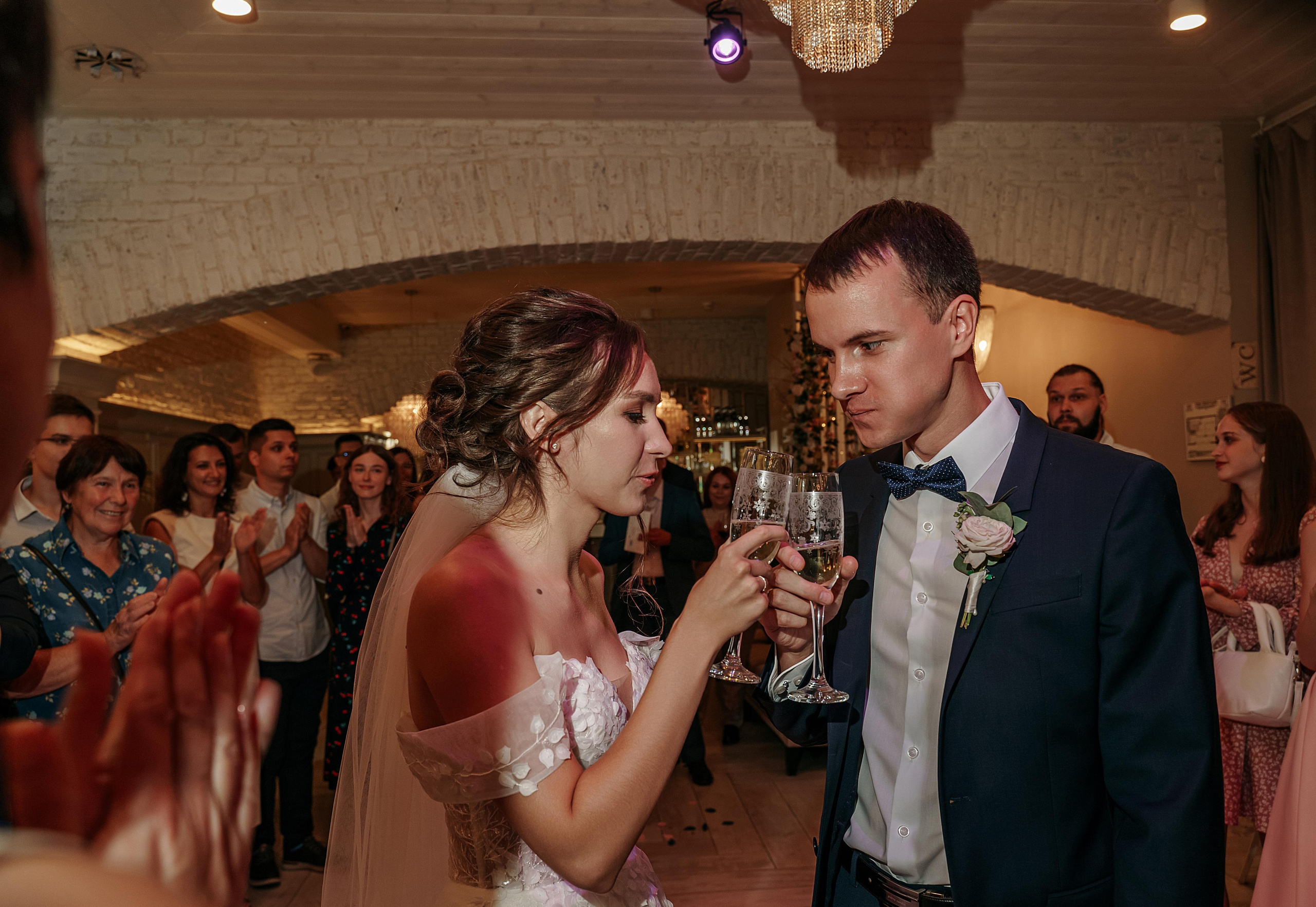 Свадьба в носках (полный день). Свадебный фотограф