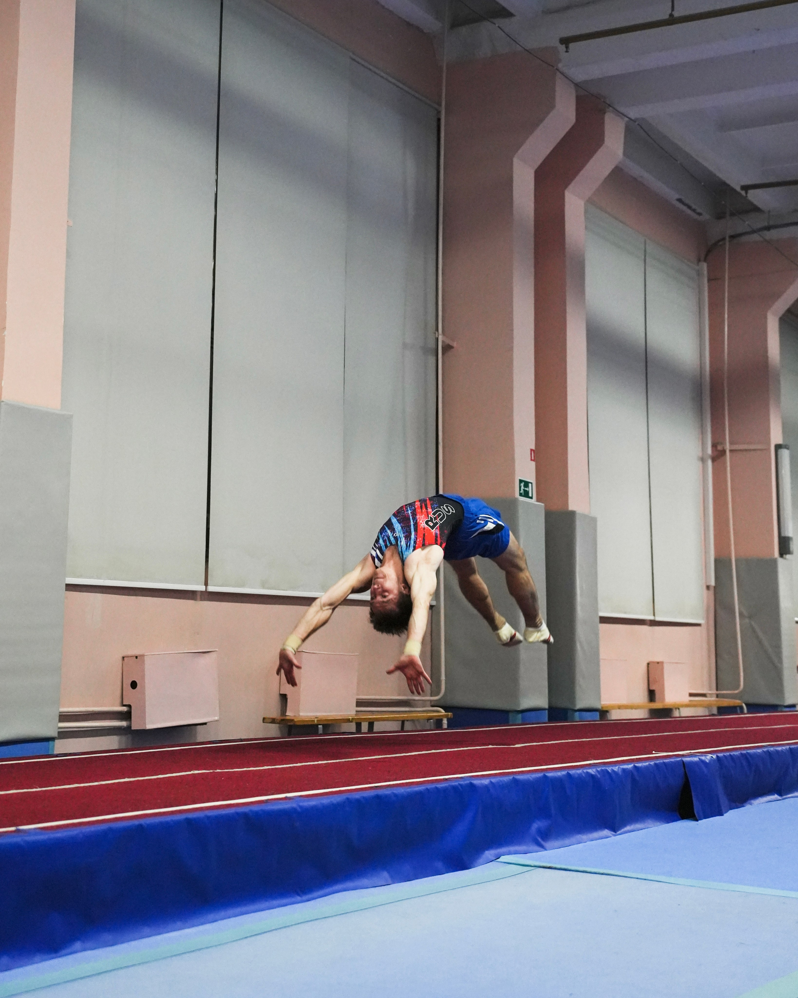 Sport-Art. Анна Жукова — Режиссёр кино и цирка, сценарист, фотограф