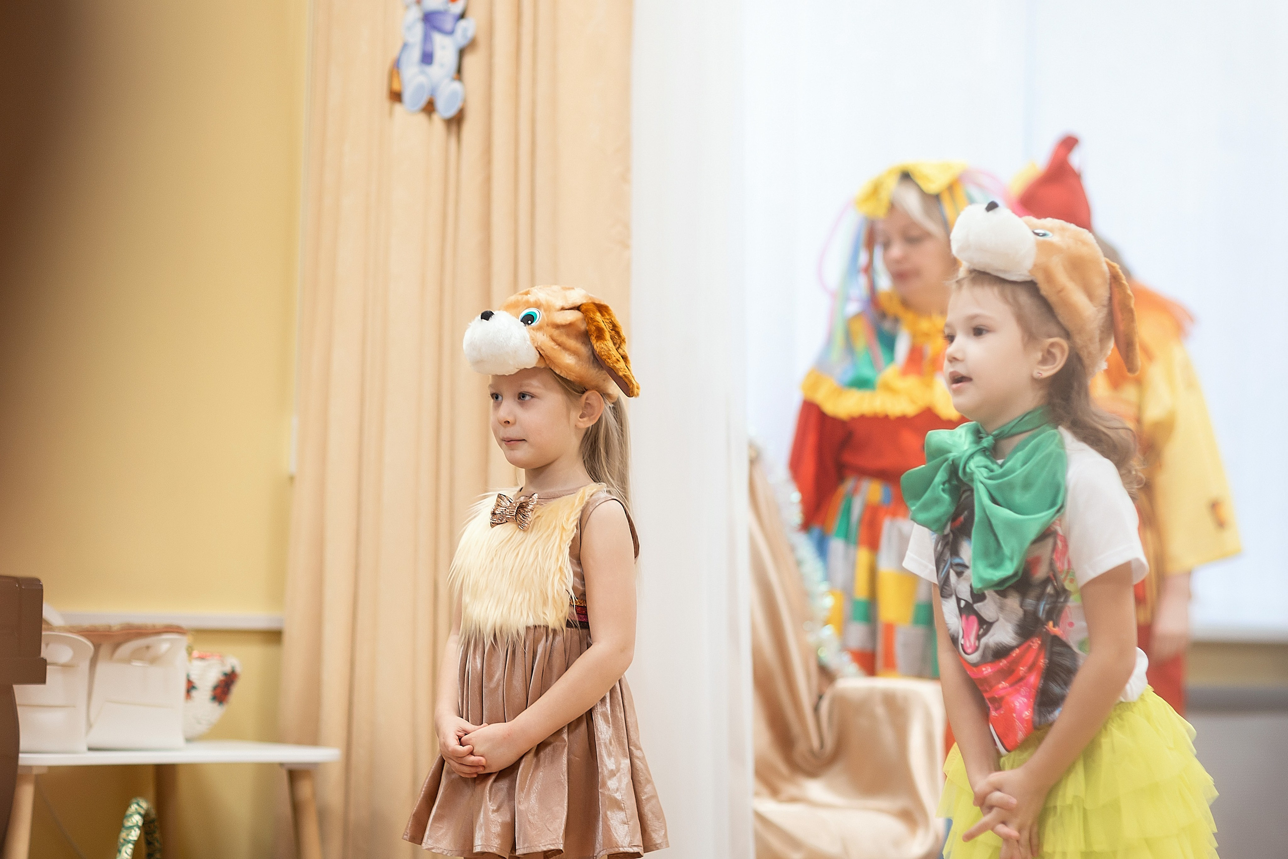 Утренник_"Веселый балаганчик» 2024. Семейный фотограф в Санкт-Петербурге