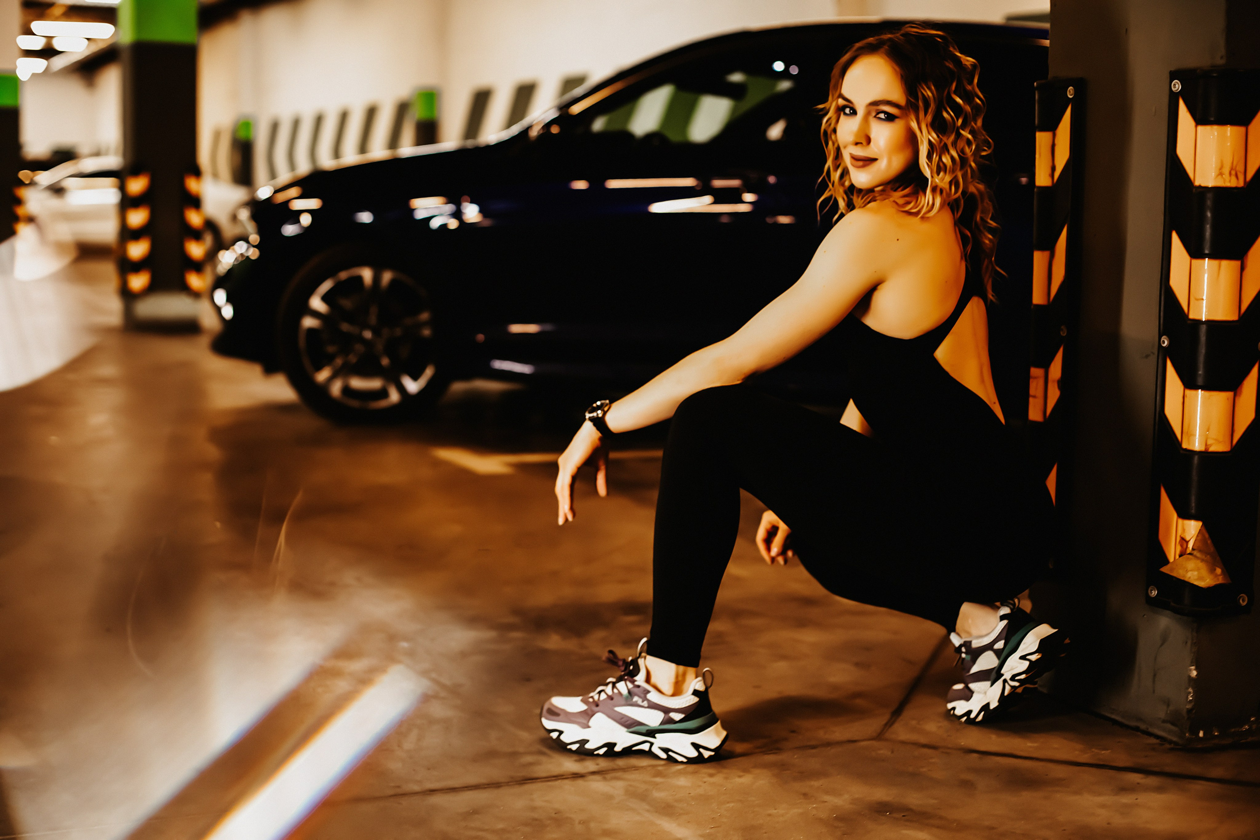 Фотосессия на парковке. Свадебный и семейный фотограф/видеограф в Краснодаре Наталья Осинская