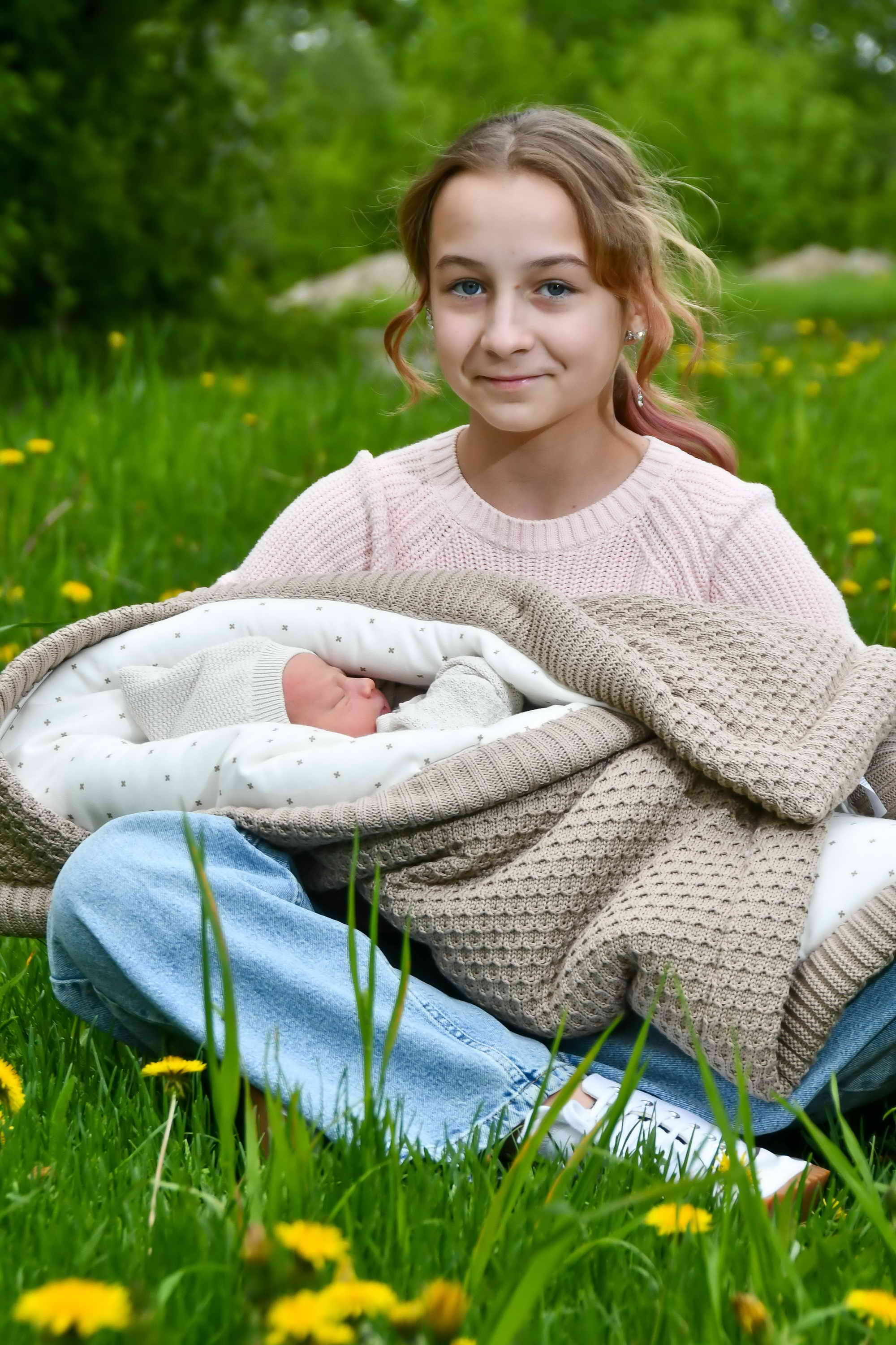 Выписка из роддома. Гуляния. Репортажный и детский фотограф в Новосибирске