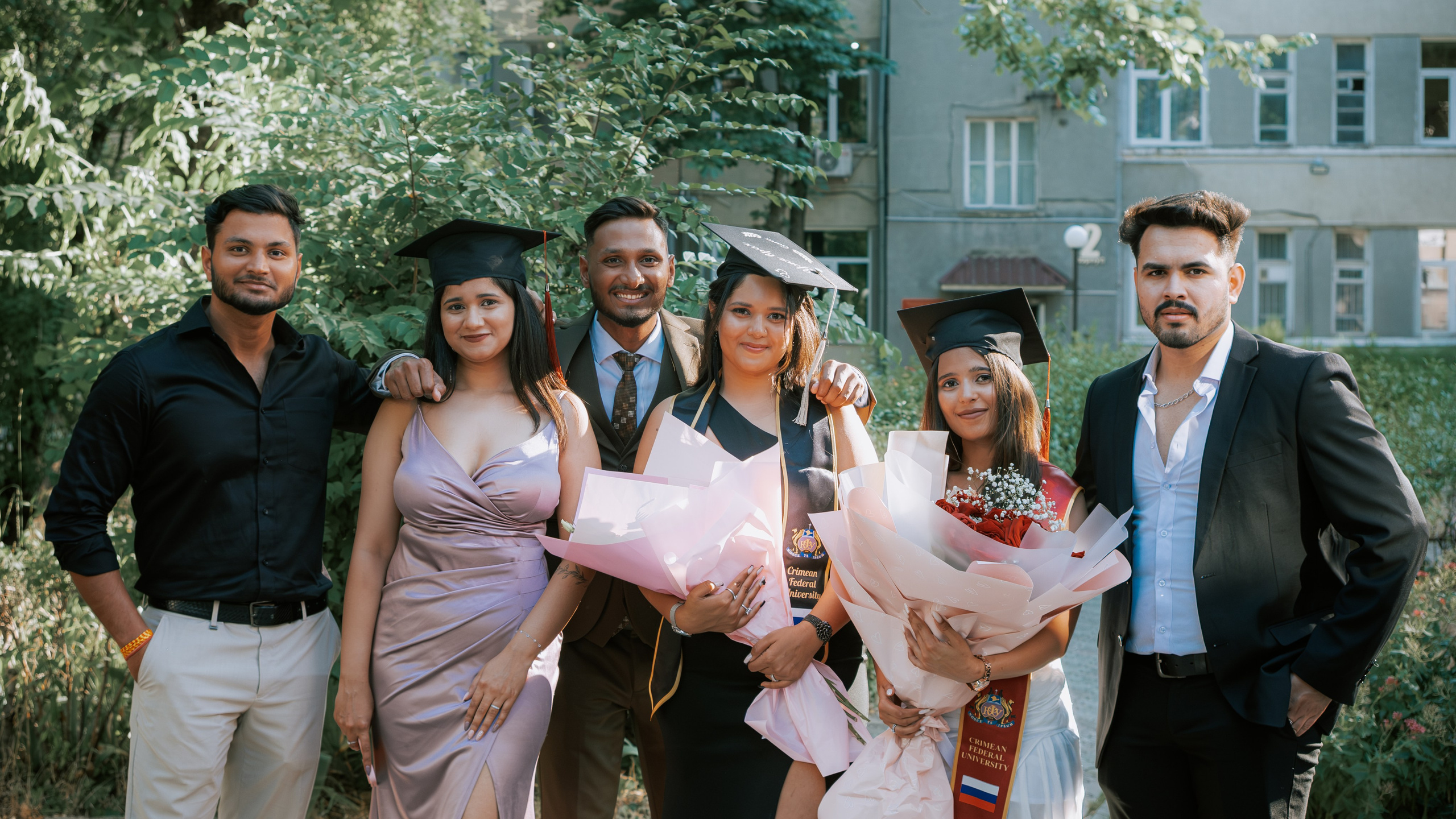 Кейс — Выпускной Медицинский институт имени С. И. Георгиевского. Коммерческий и Портретный Фотограф Симферополь Крым Максим Махо