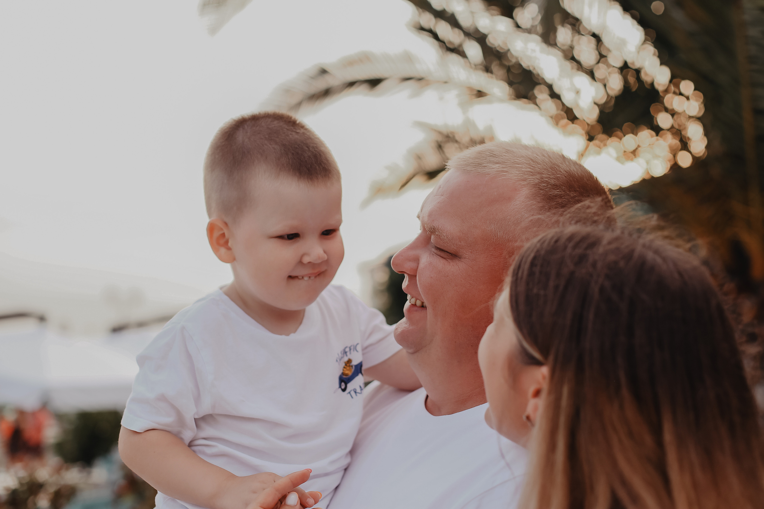 Динара. Милана Довгаль - семейный фотограф и видеограф  в Адлере и Сочи