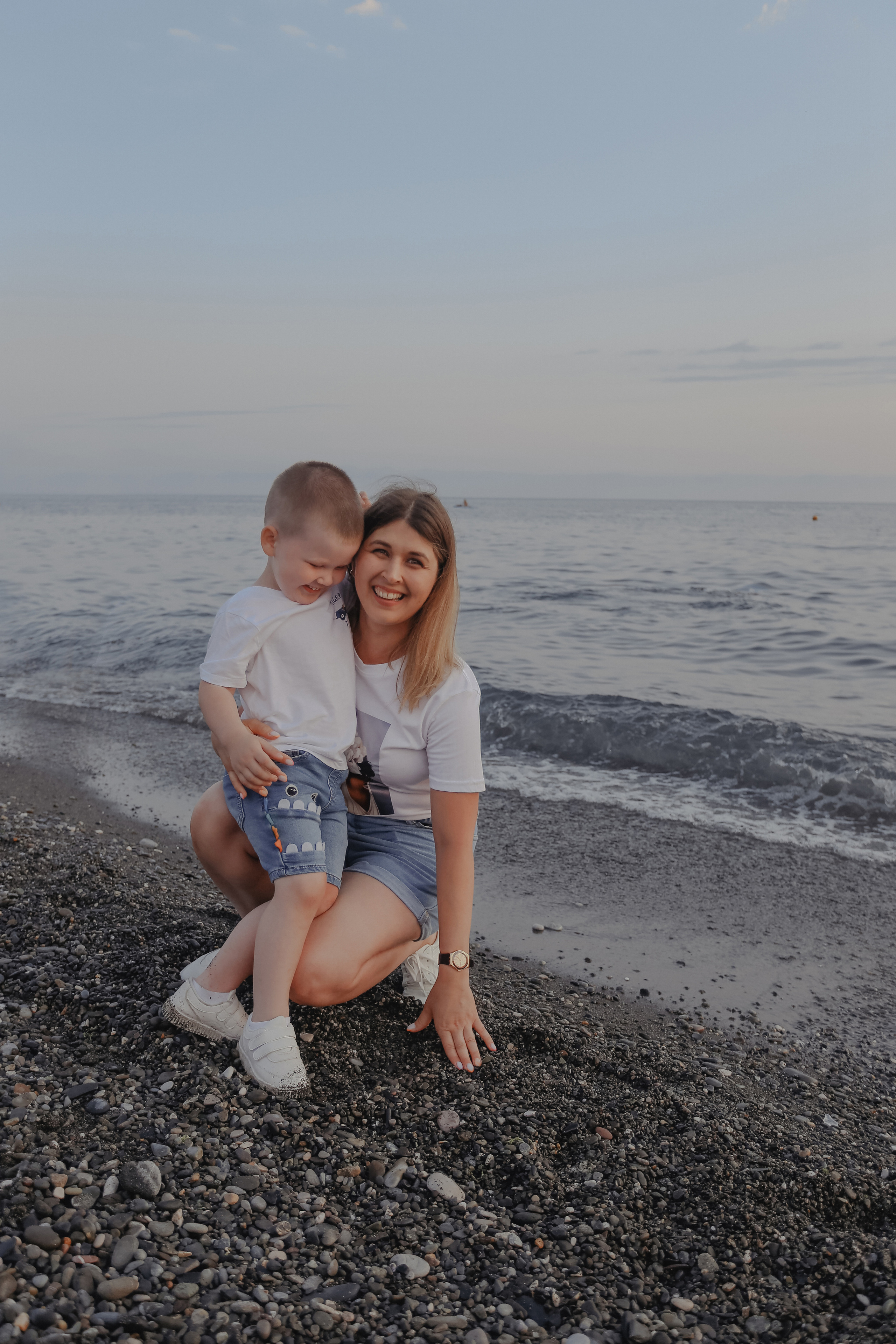 Динара. Милана Довгаль - семейный фотограф и видеограф  в Адлере и Сочи