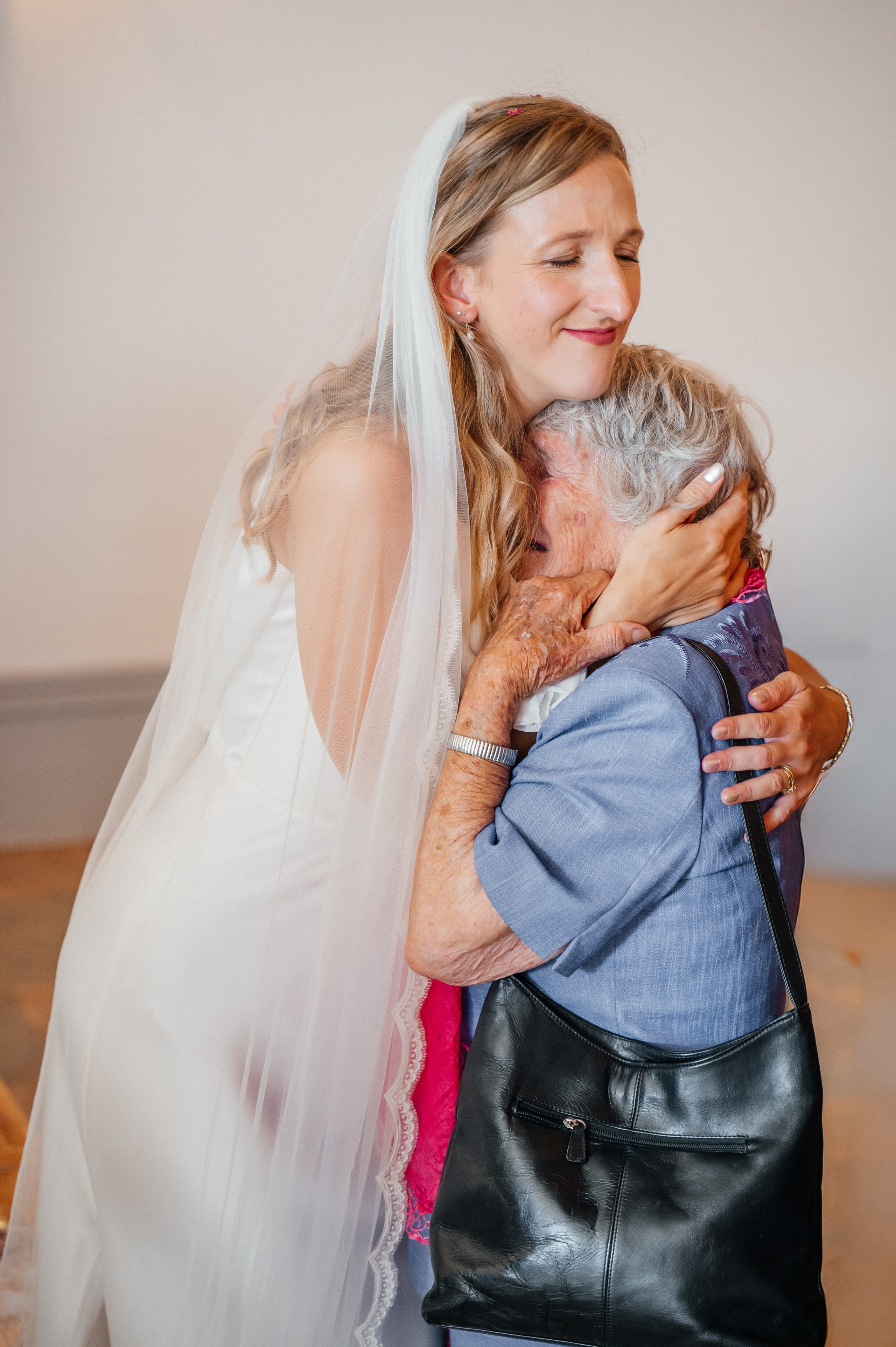 Wedding in Gothenburg at Norges Hus | Christina & Joaquim. Bröllops- och familjefotograf i Halmstad | Valentina